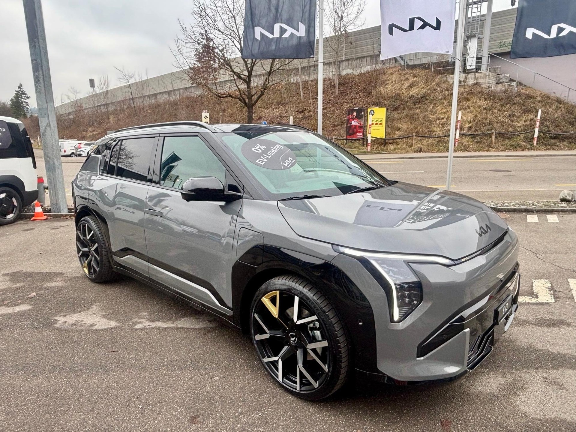 KIA EV3 81 kWh GT-Line-image-1