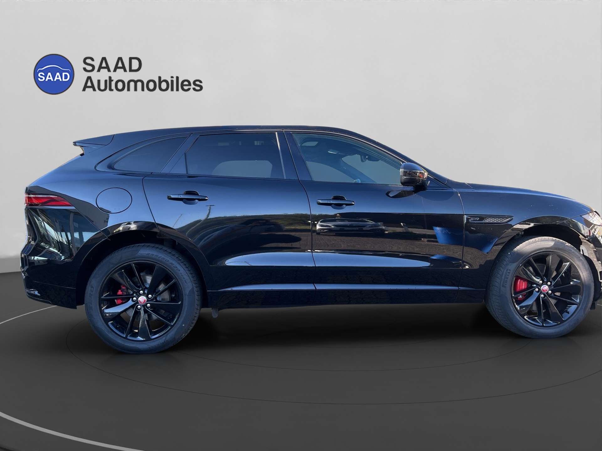 JAGUAR F-Pace 2.0 P250 R-Dynamic SE AWD-image-6