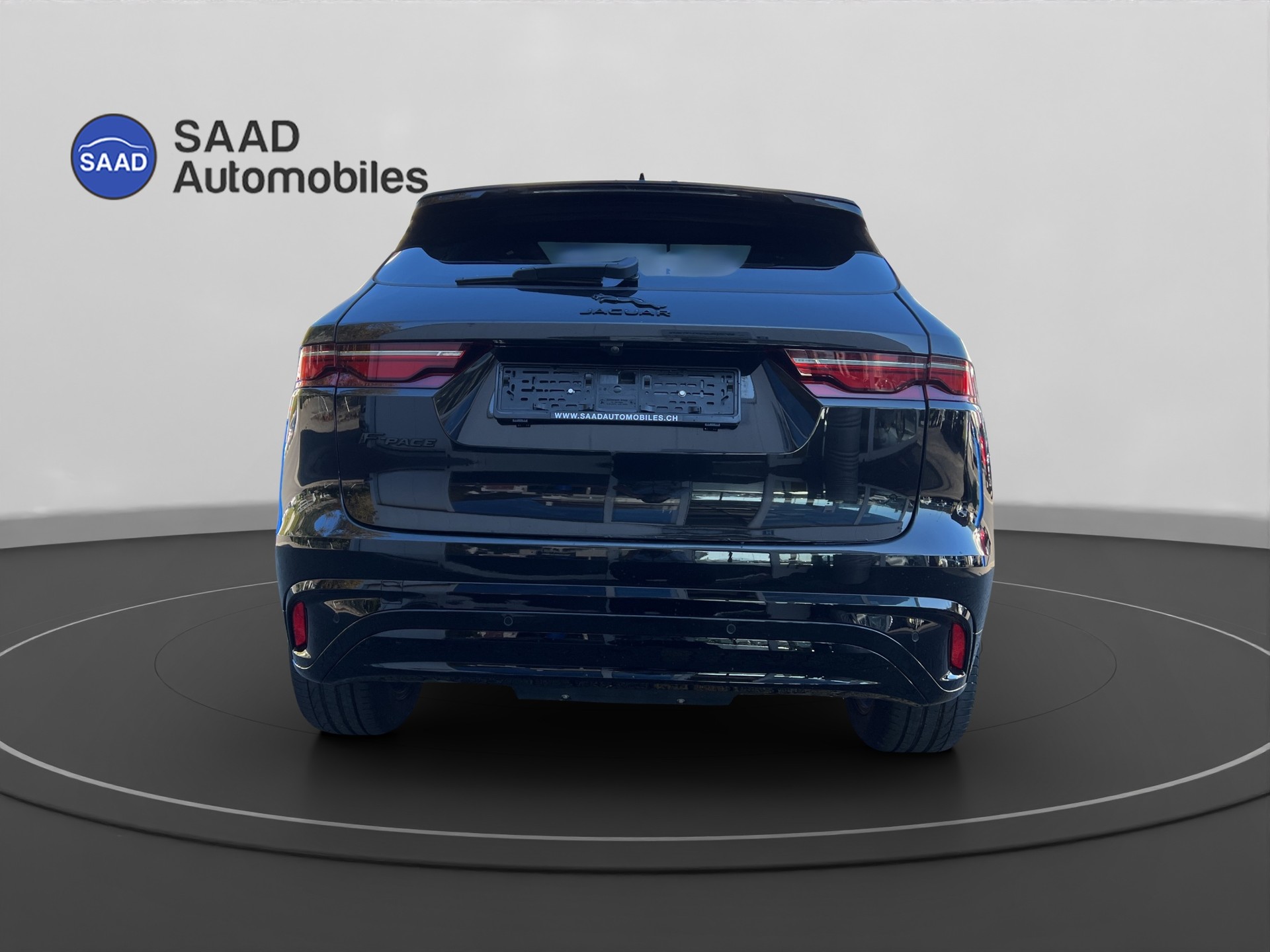 JAGUAR F-Pace 2.0 P250 R-Dynamic SE AWD-image-4
