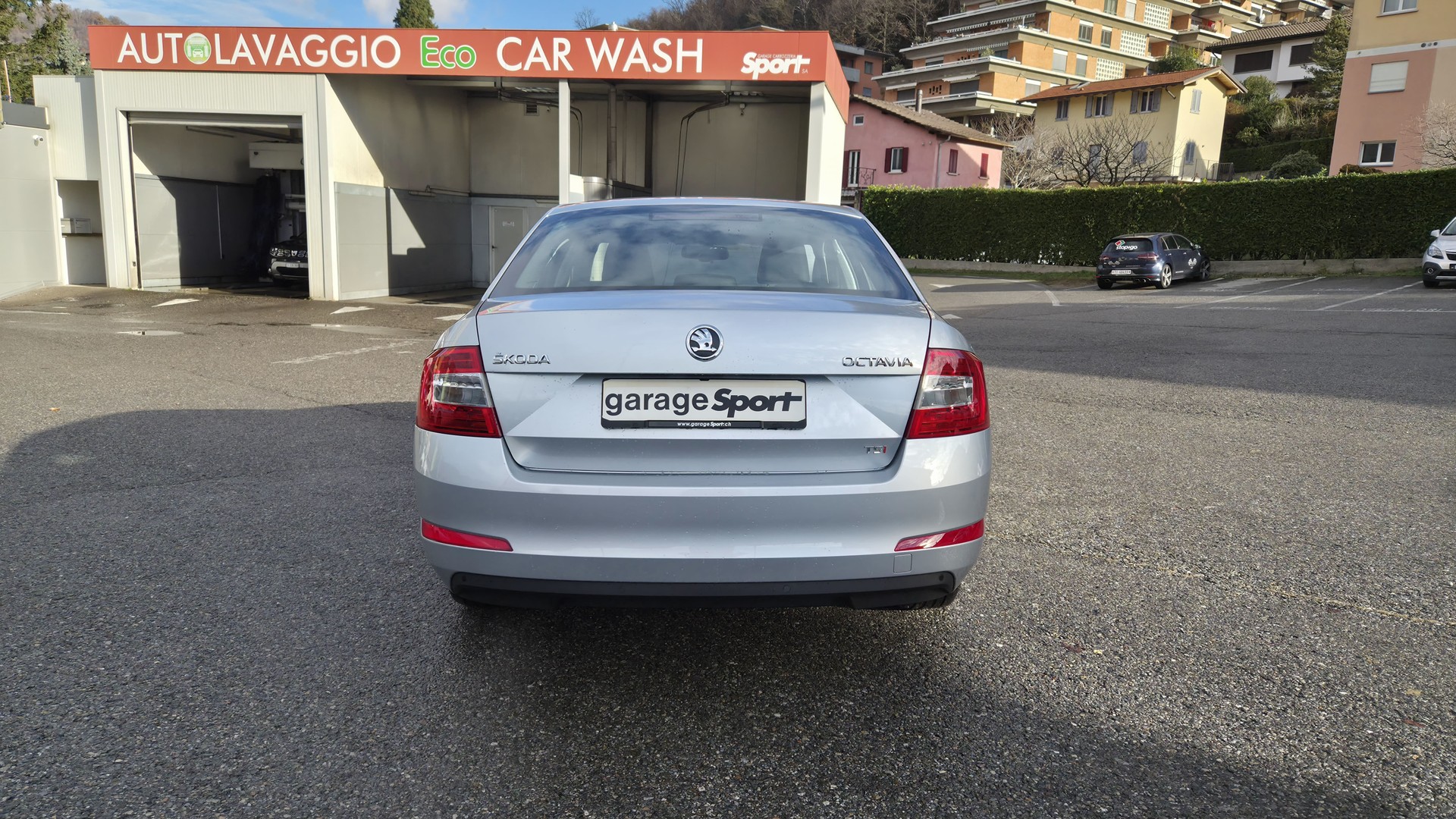 SKODA Octavia 1.4 TSI Elegance-image-5
