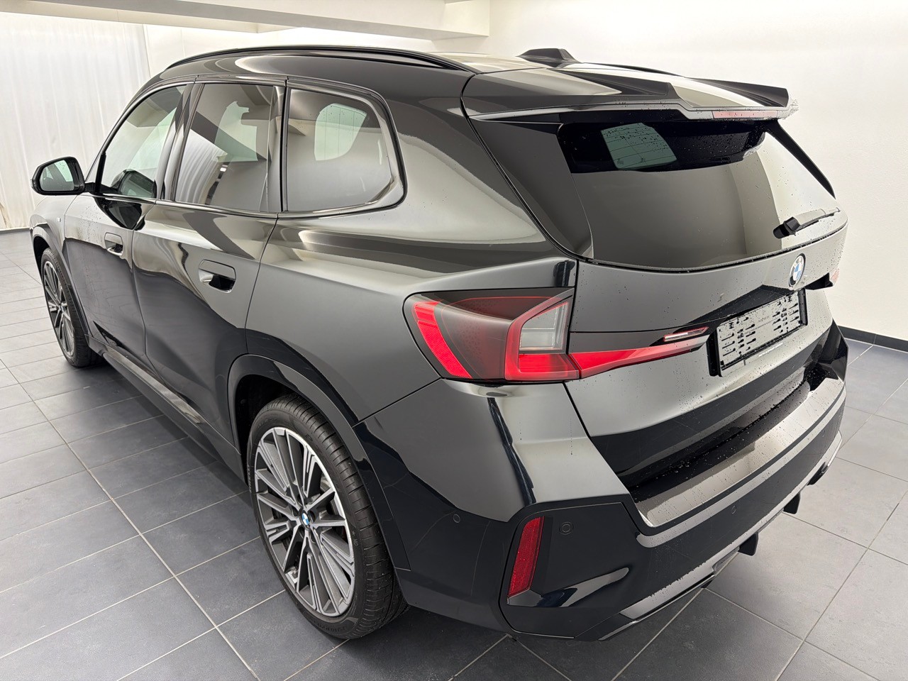 BMW X1 xDr20d 48V M Sport Pro-image-1