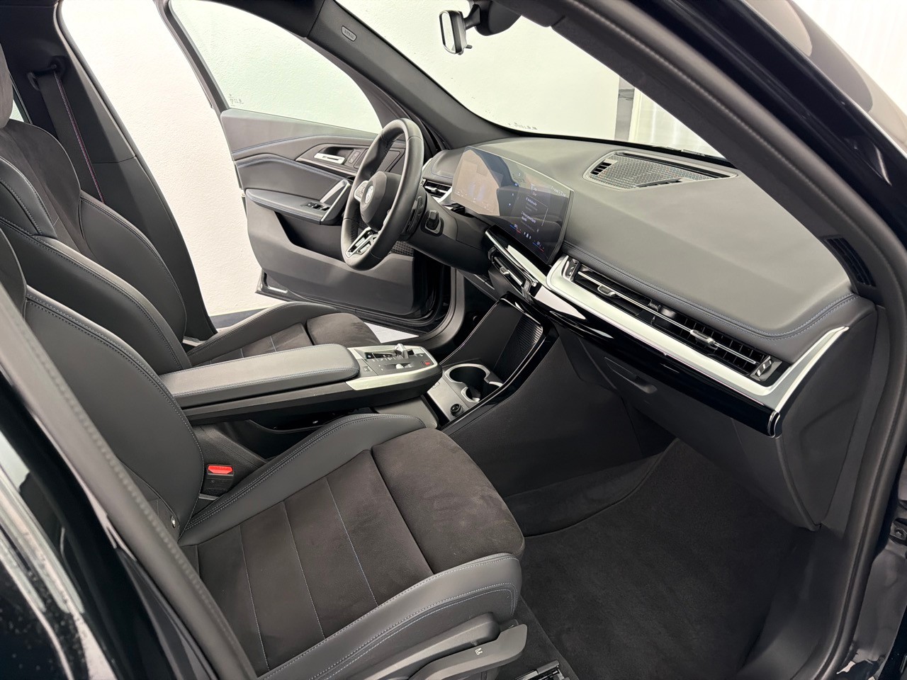 BMW X1 xDr20d 48V M Sport Pro-image-8