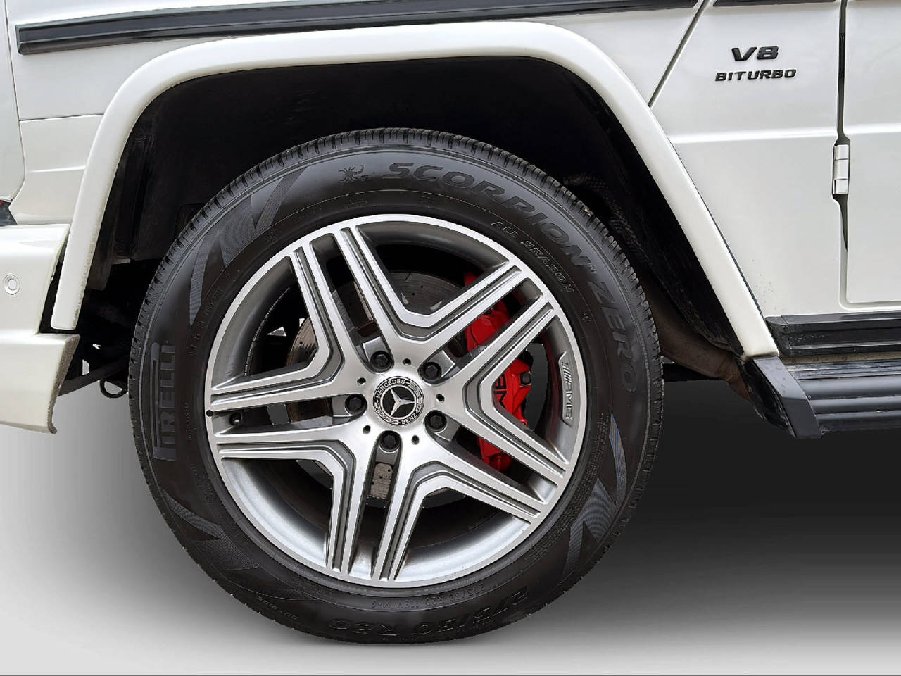 MERCEDES-BENZ G 63 AMG lang Wagon-image-8
