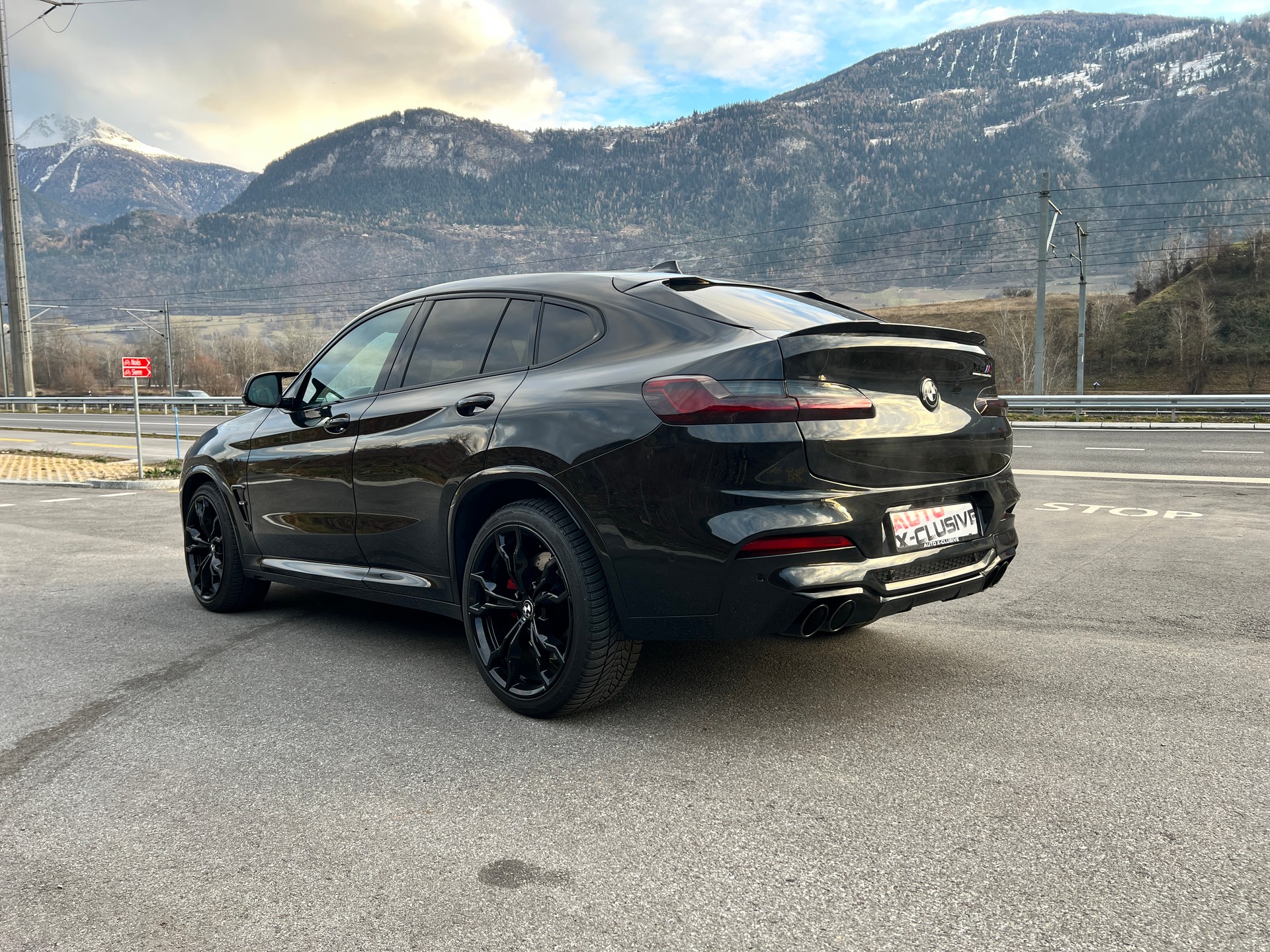 BMW X4M M Competition Steptronic-image-4