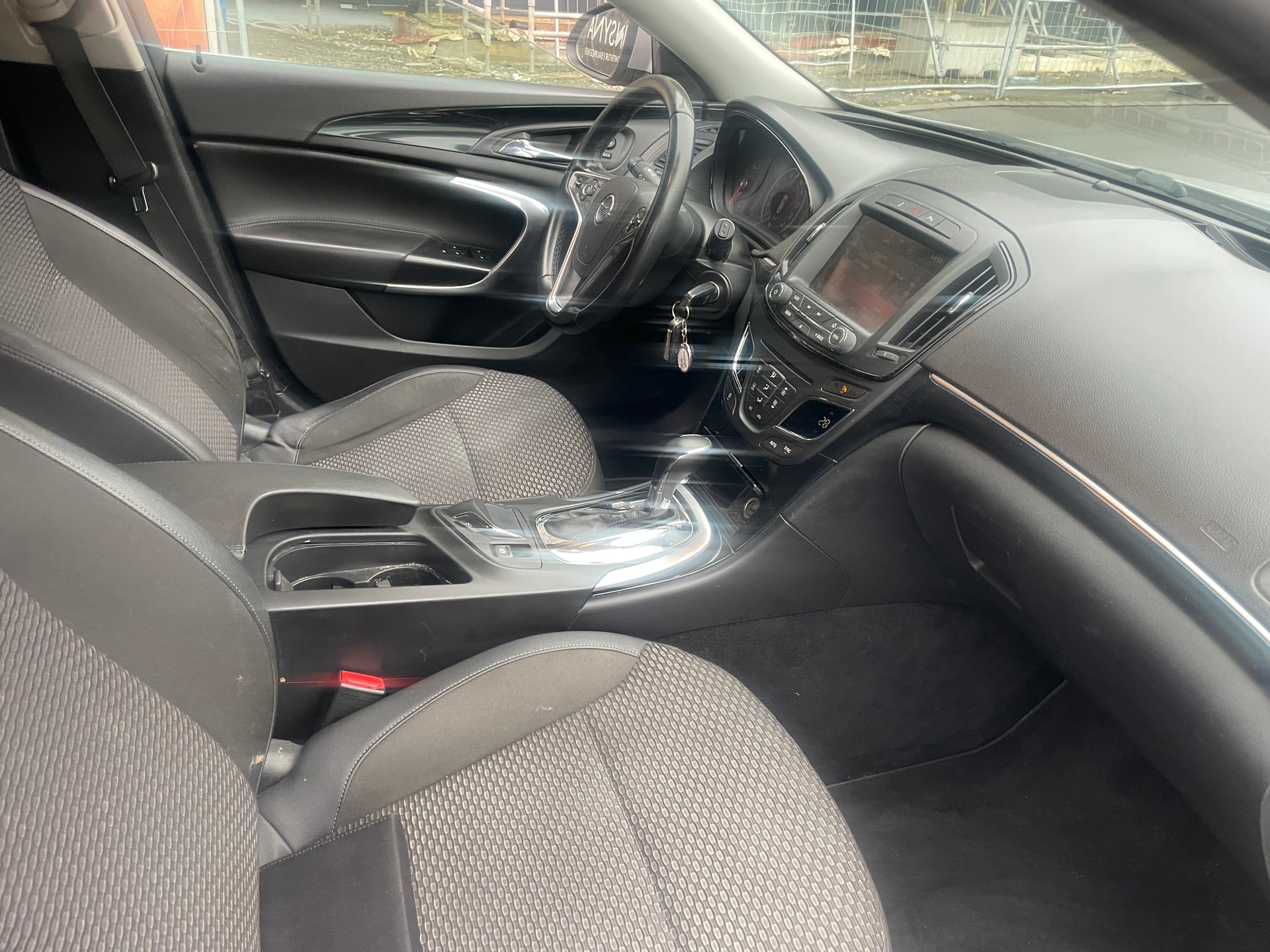 OPEL Insignia Sports Tourer 2.0 CDTI Edition-image-10