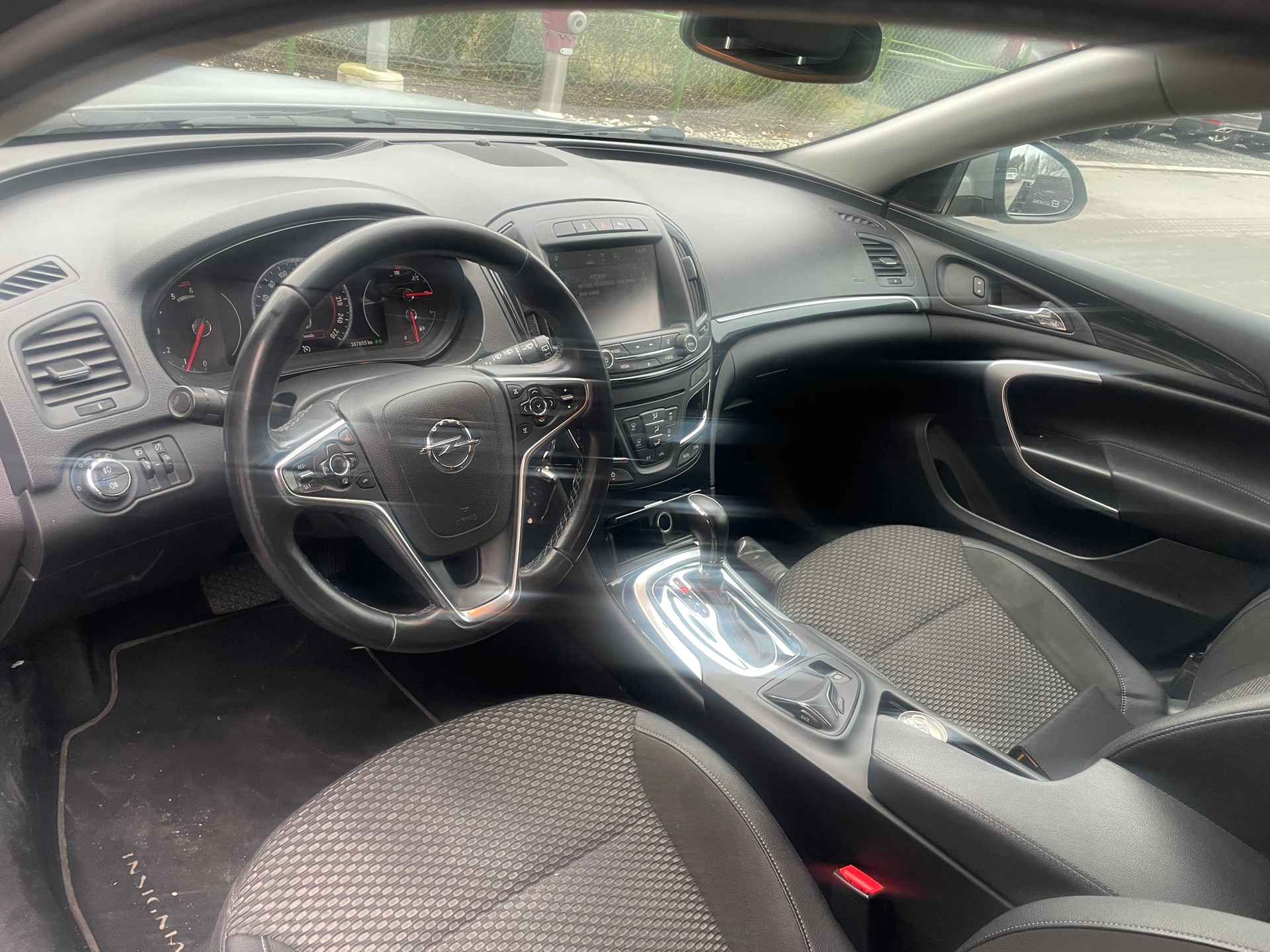 OPEL Insignia Sports Tourer 2.0 CDTI Edition-image-9