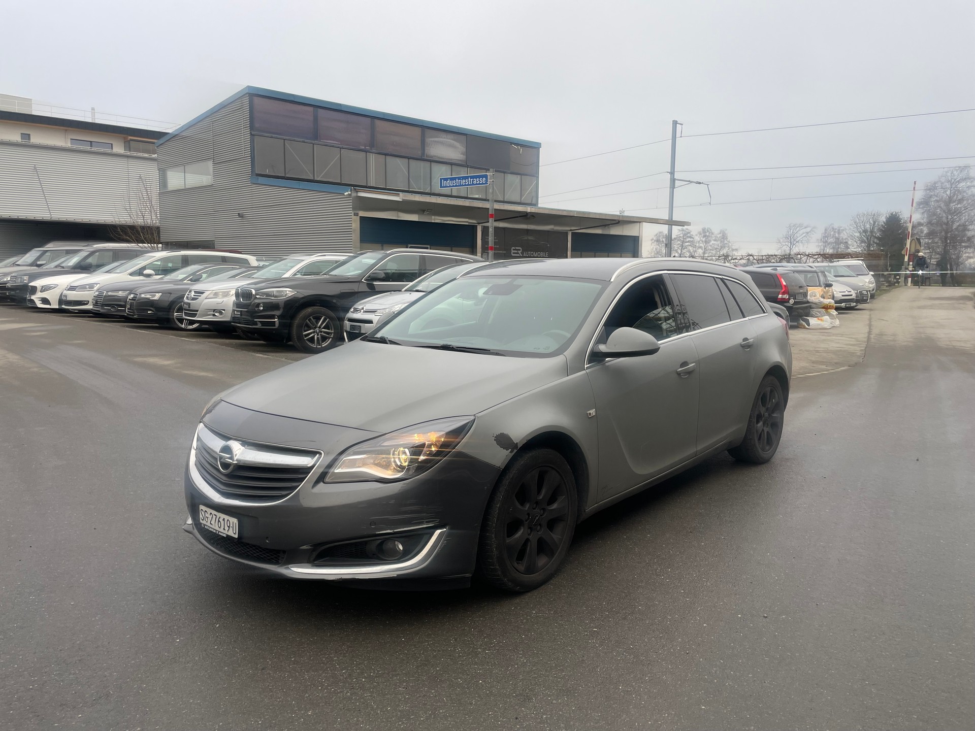 OPEL Insignia Sports Tourer 2.0 CDTI Edition-image-0