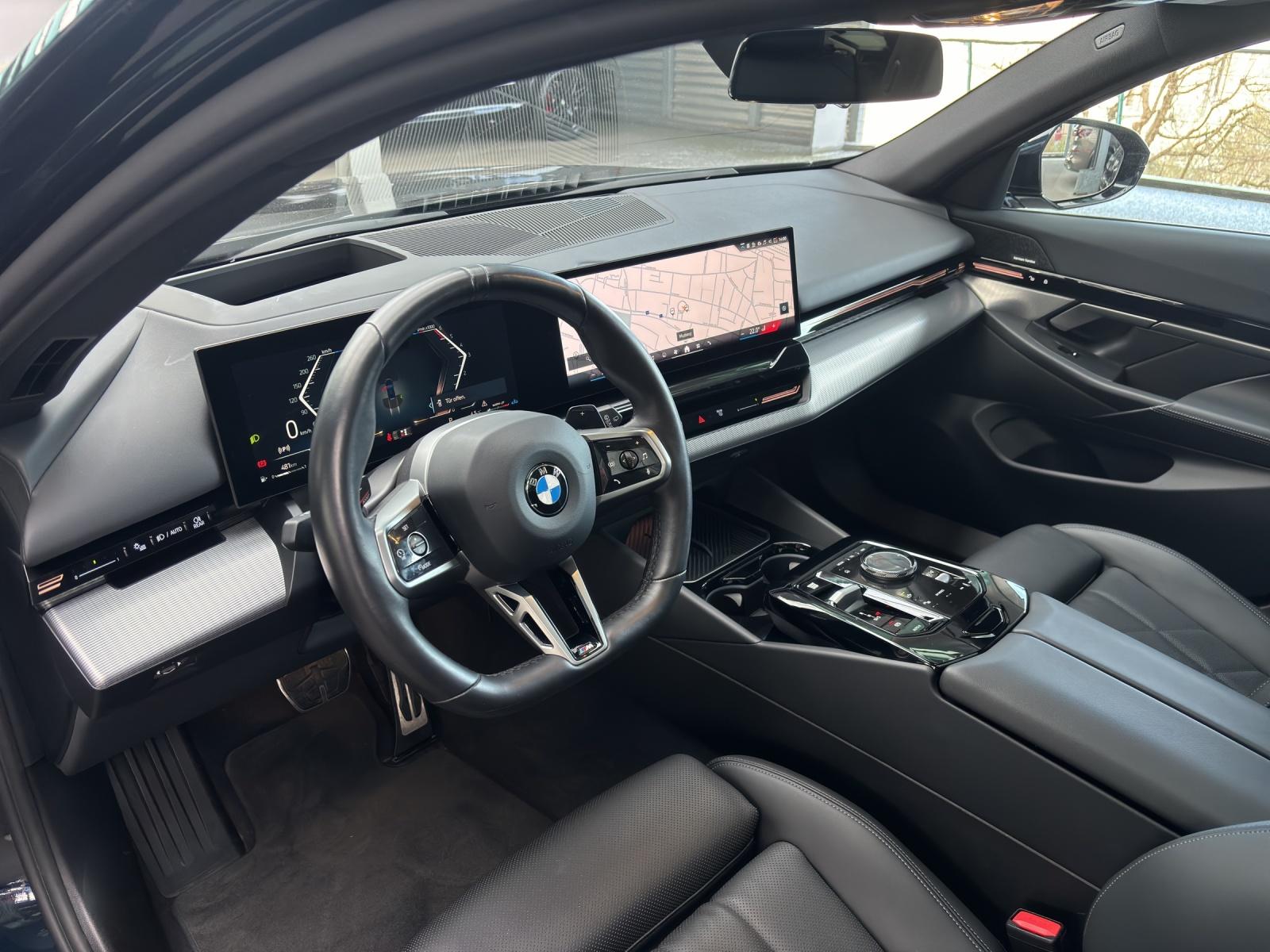 BMW 520d xDrive Touring-image-21