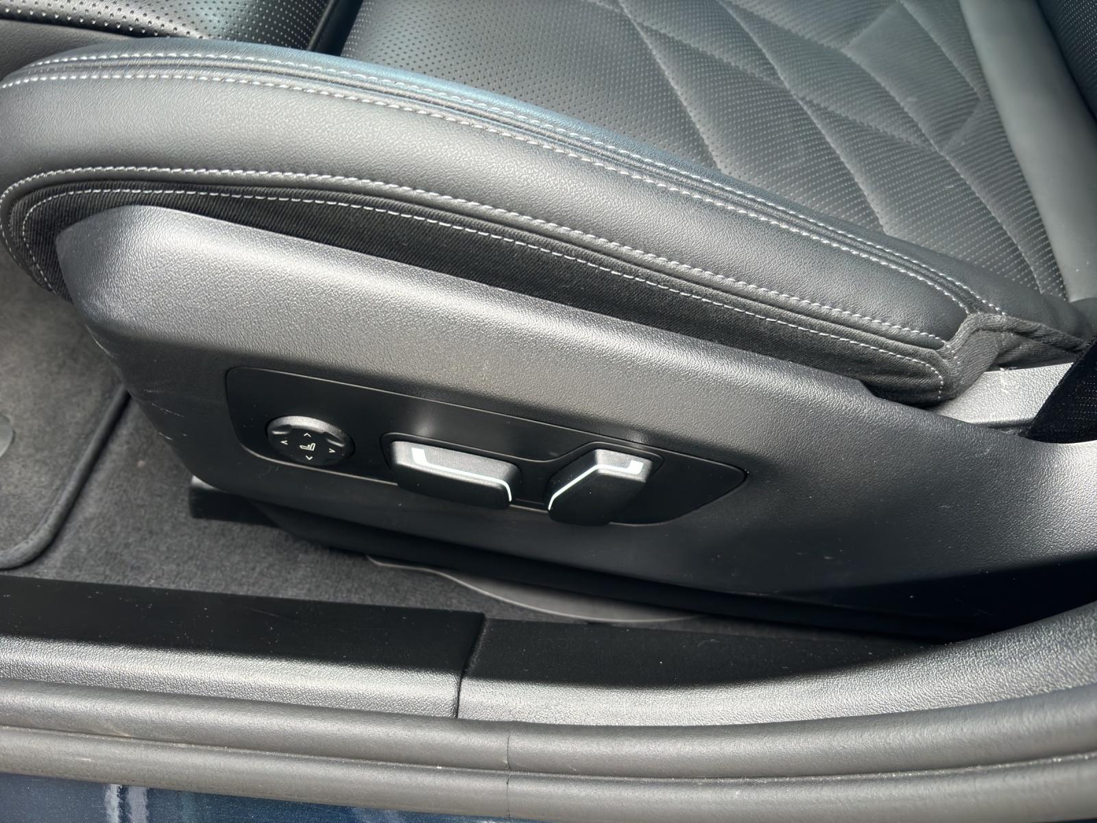 BMW 520d xDrive Touring-image-20
