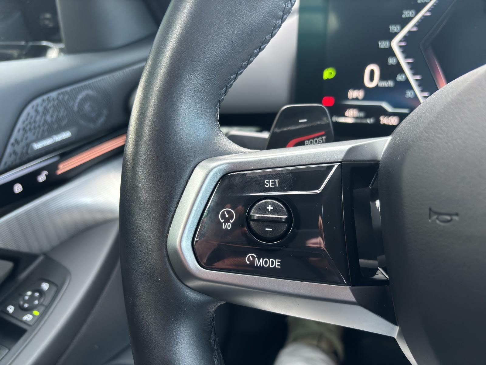 BMW 520d xDrive Touring-image-9