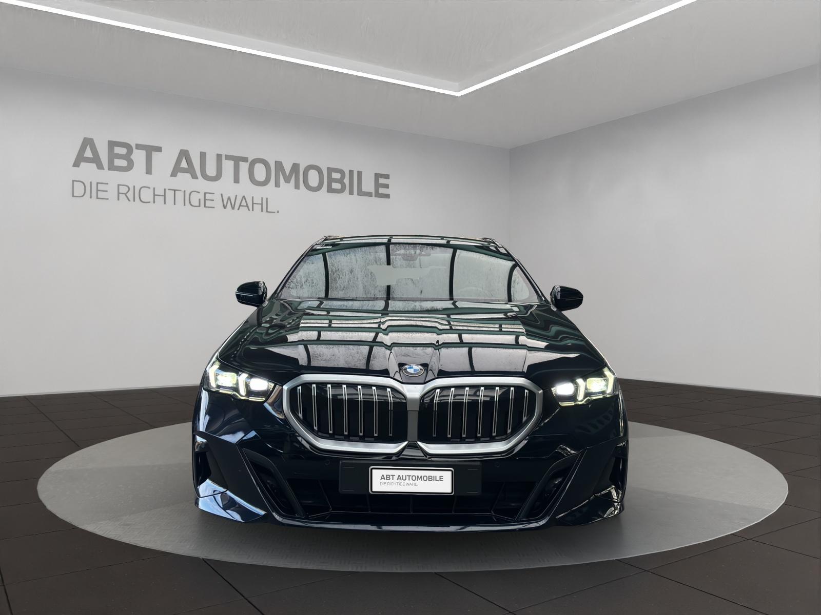 BMW 520d xDrive Touring-image-1