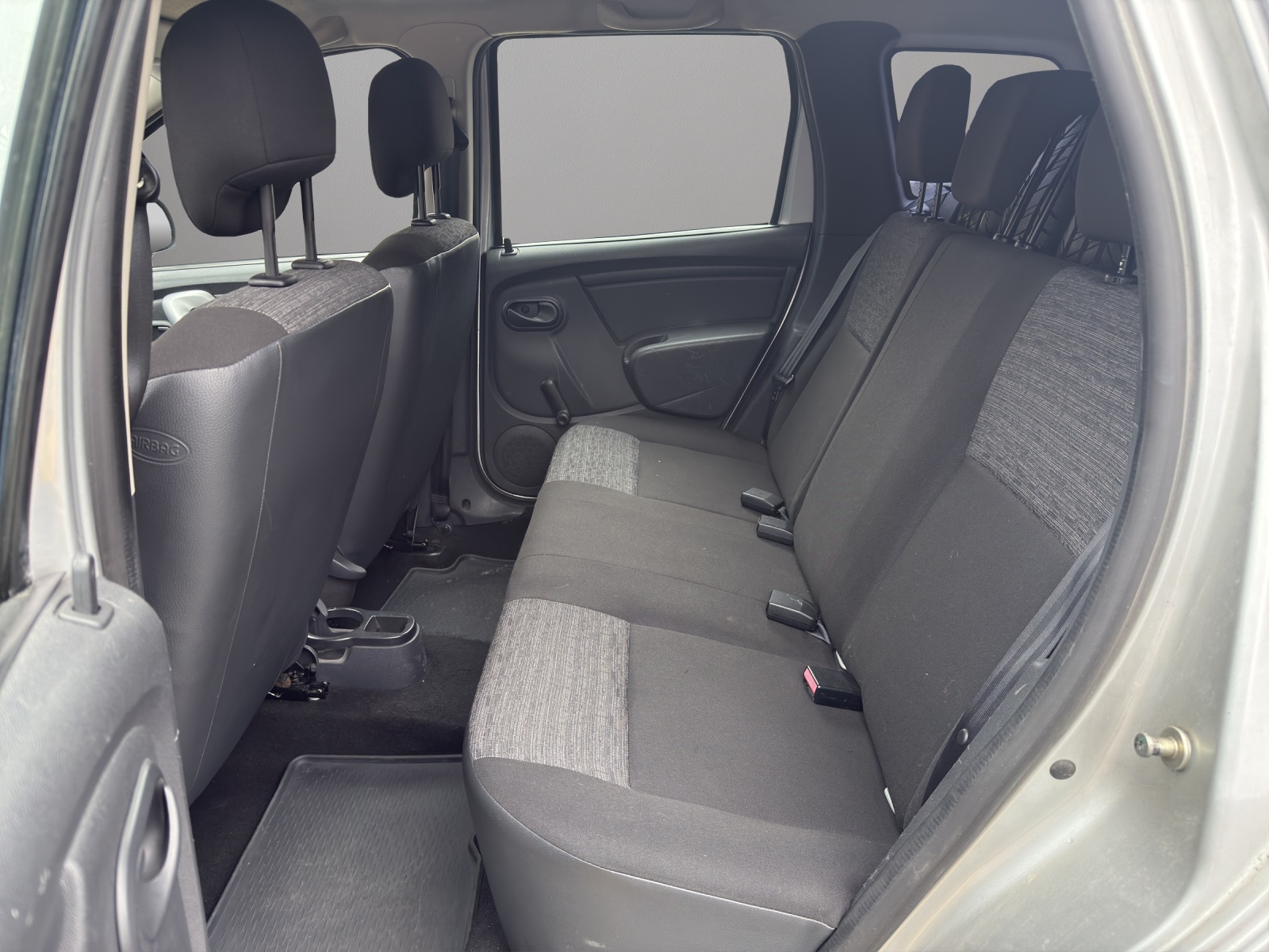 DACIA Duster 1.6 4x4-image-12