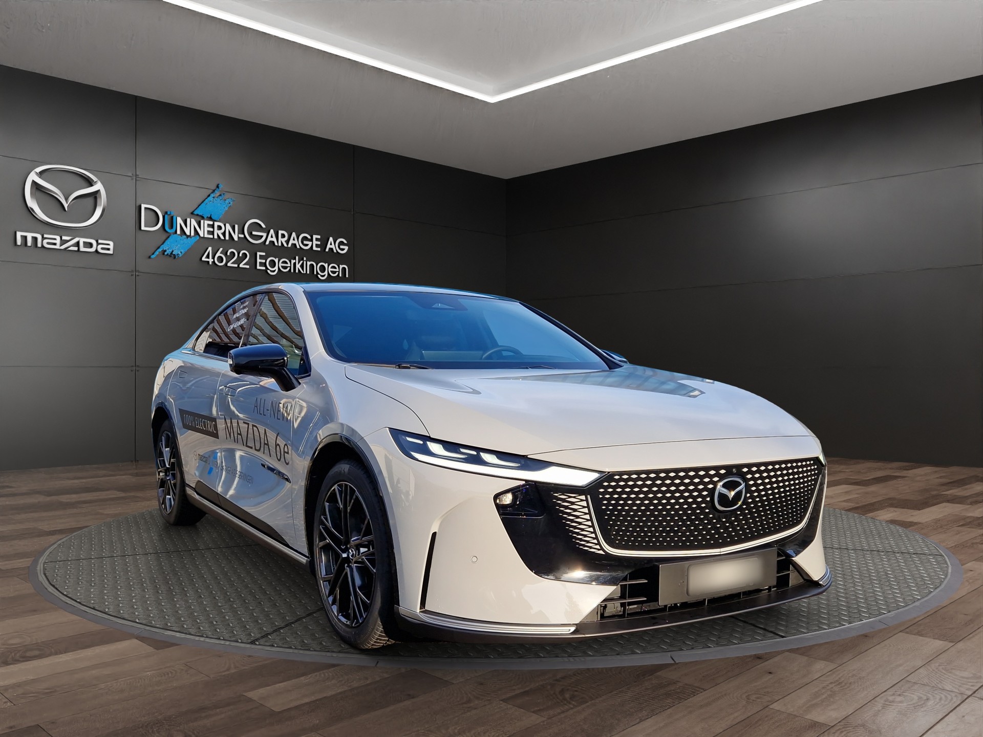 MAZDA 6e 258 69kWh Takumi-image-2