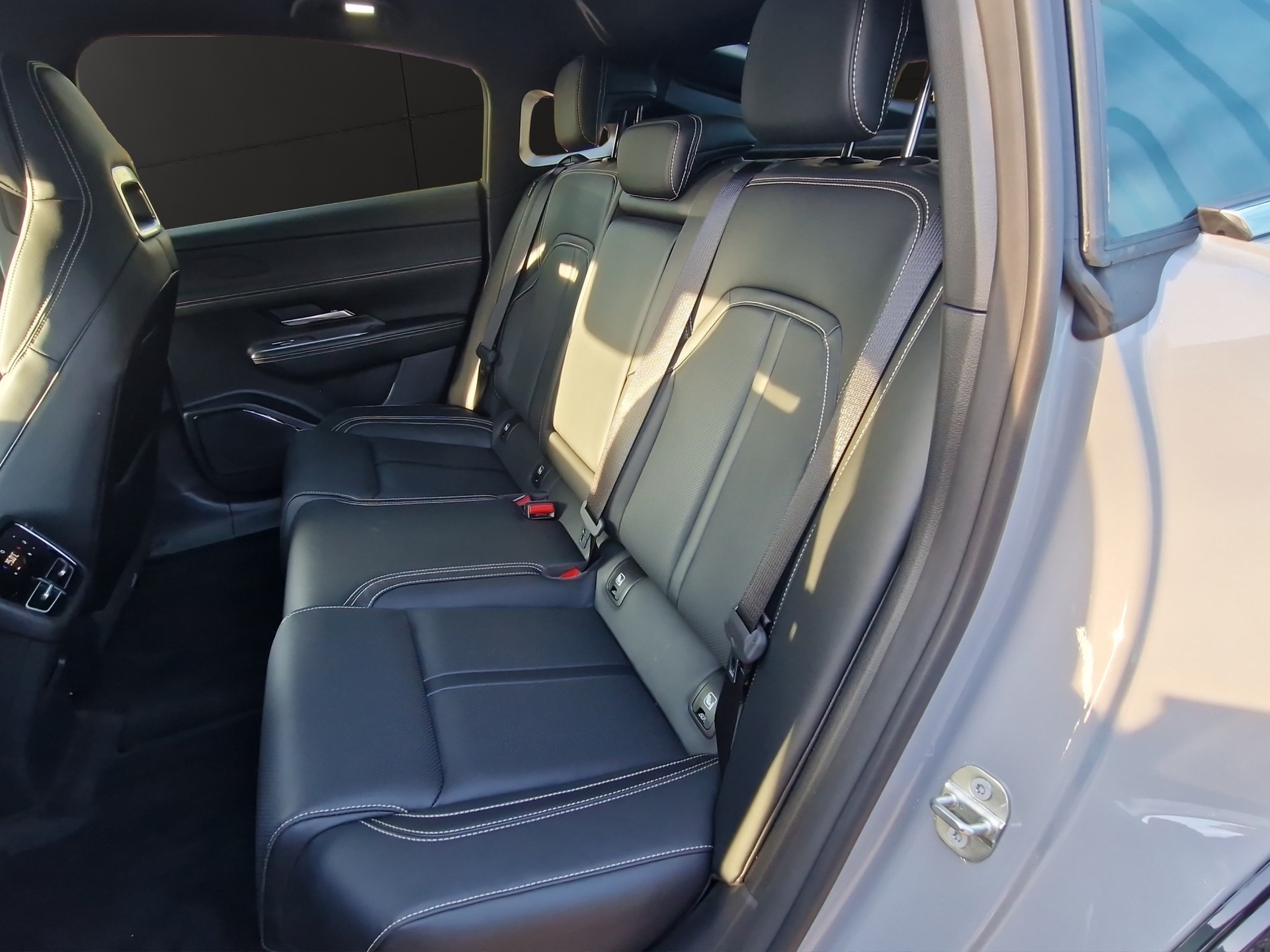 MAZDA 6e 258 69kWh Takumi-image-11