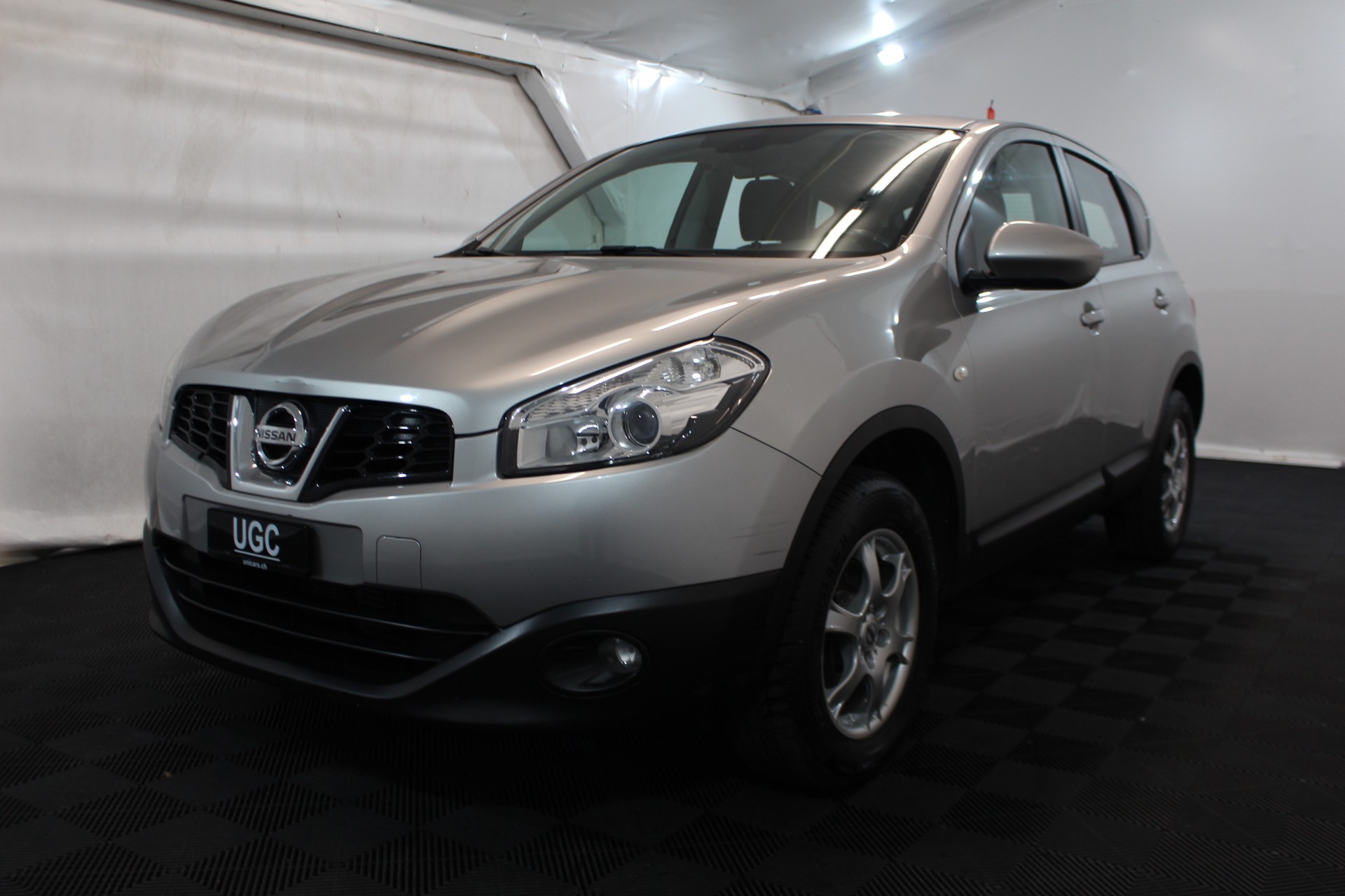 NISSAN Qashqai 2.0 16V Acenta 4x4-image-2