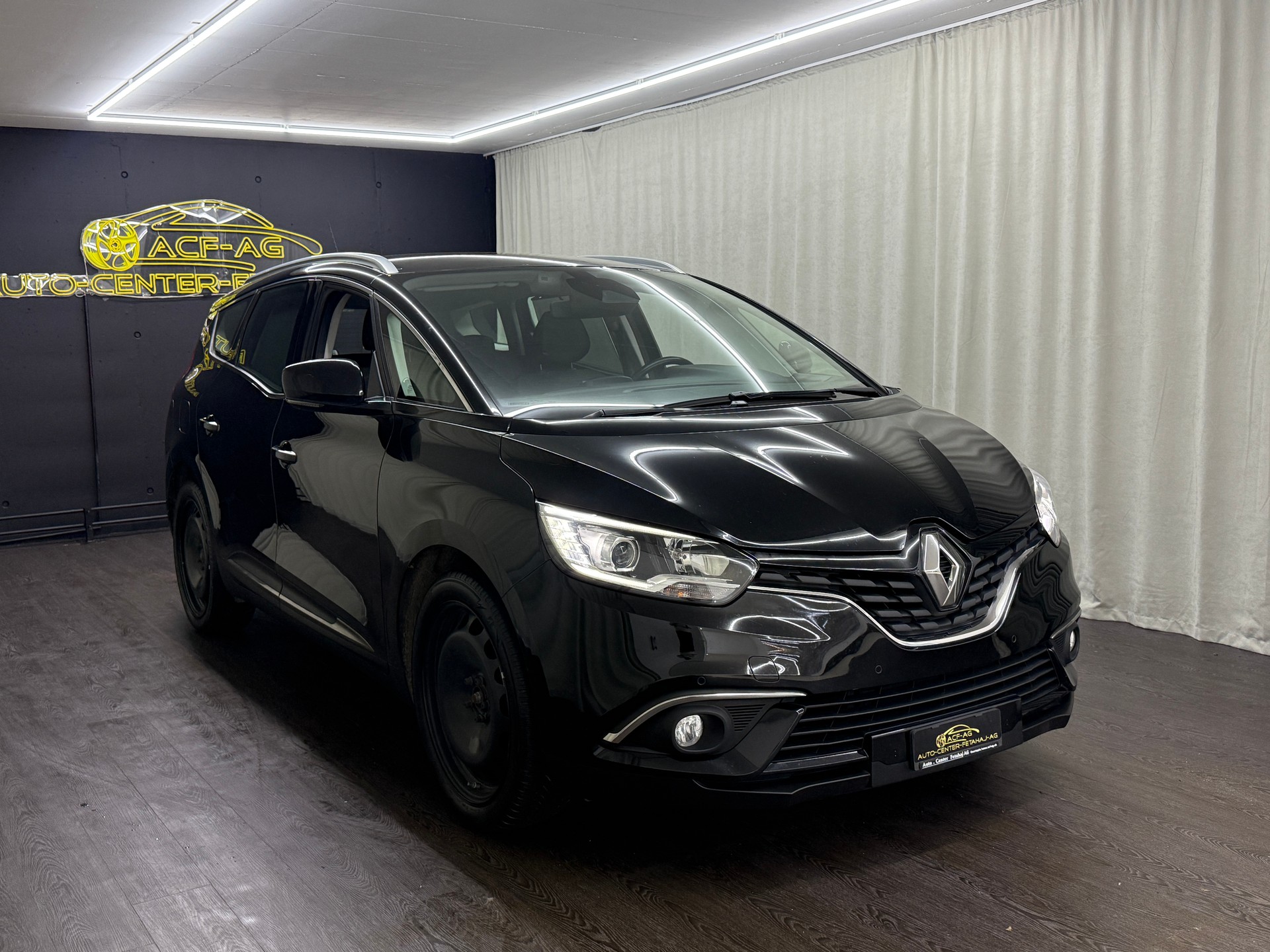 RENAULT Grand Scénic 1.3 16V Turbo Zen EDC-image-2