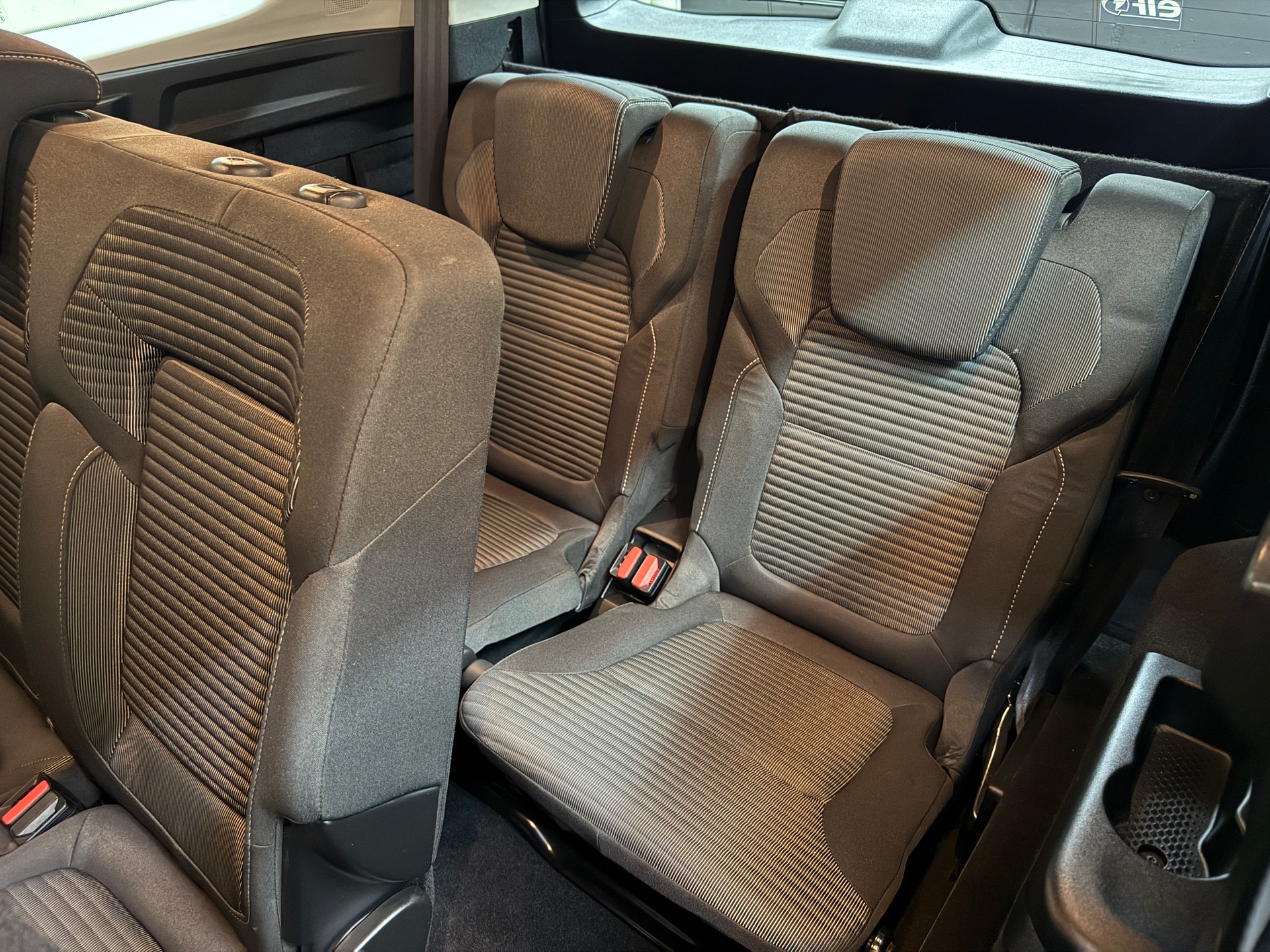 RENAULT Grand Scénic 1.3 16V Turbo Zen EDC-image-12