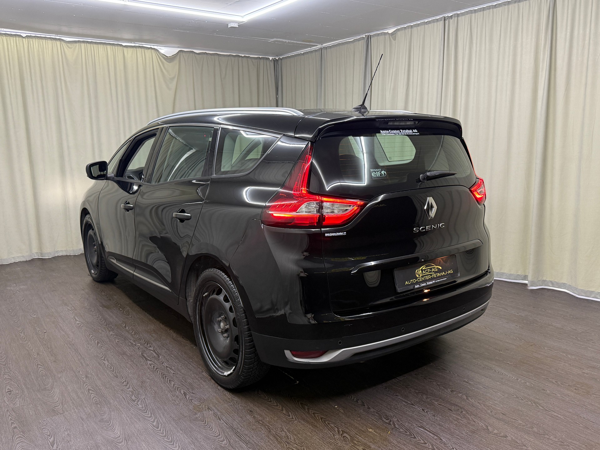 RENAULT Grand Scénic 1.3 16V Turbo Zen EDC-image-5