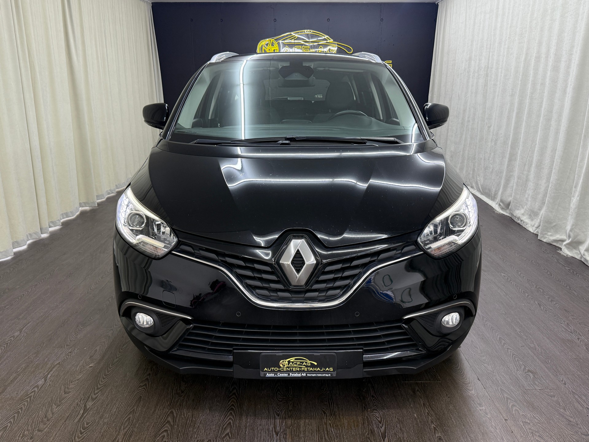 RENAULT Grand Scénic 1.3 16V Turbo Zen EDC-image-1