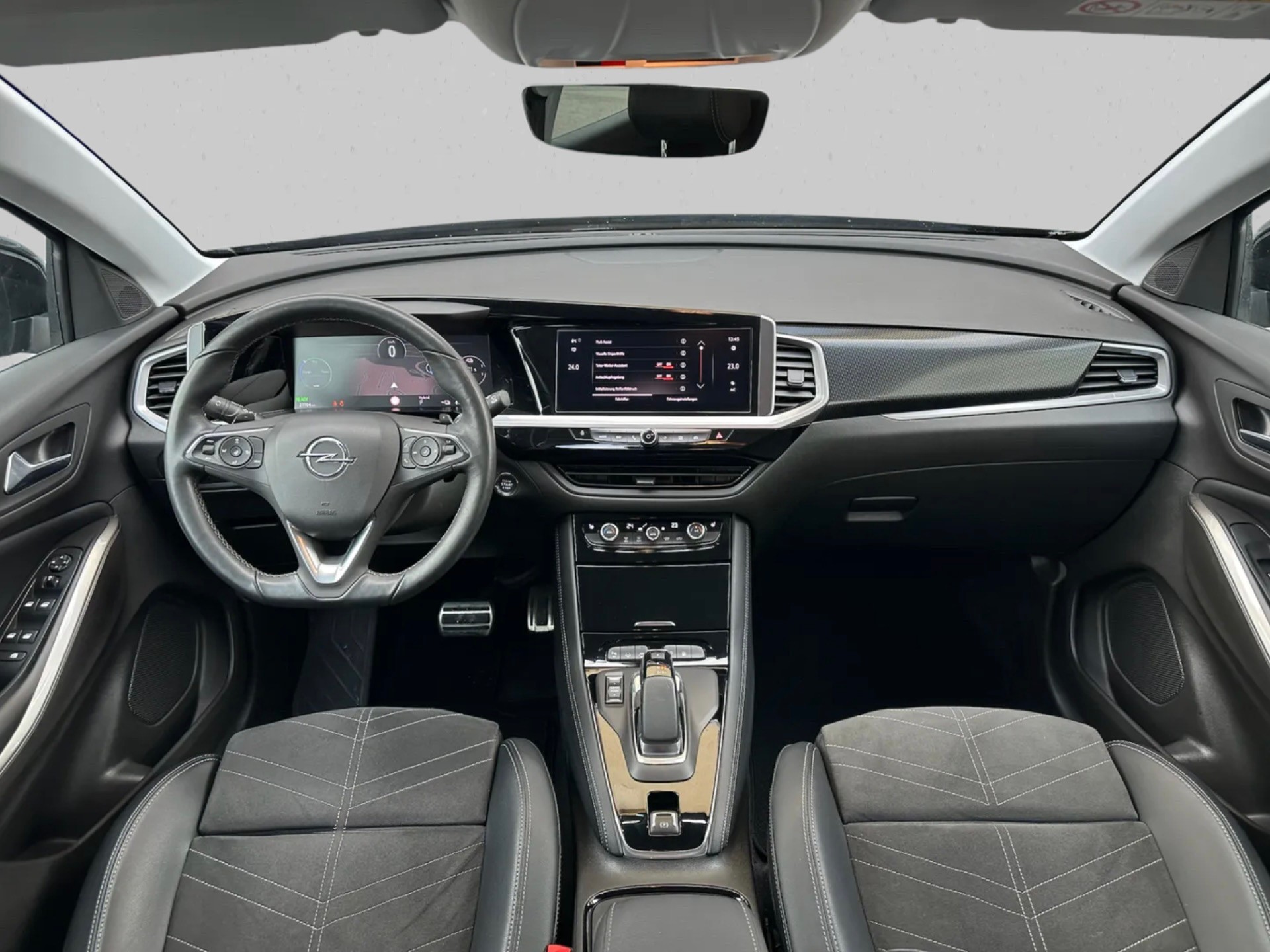 OPEL Grandland 1.6 Hybrid Excellence Automatik-image-6
