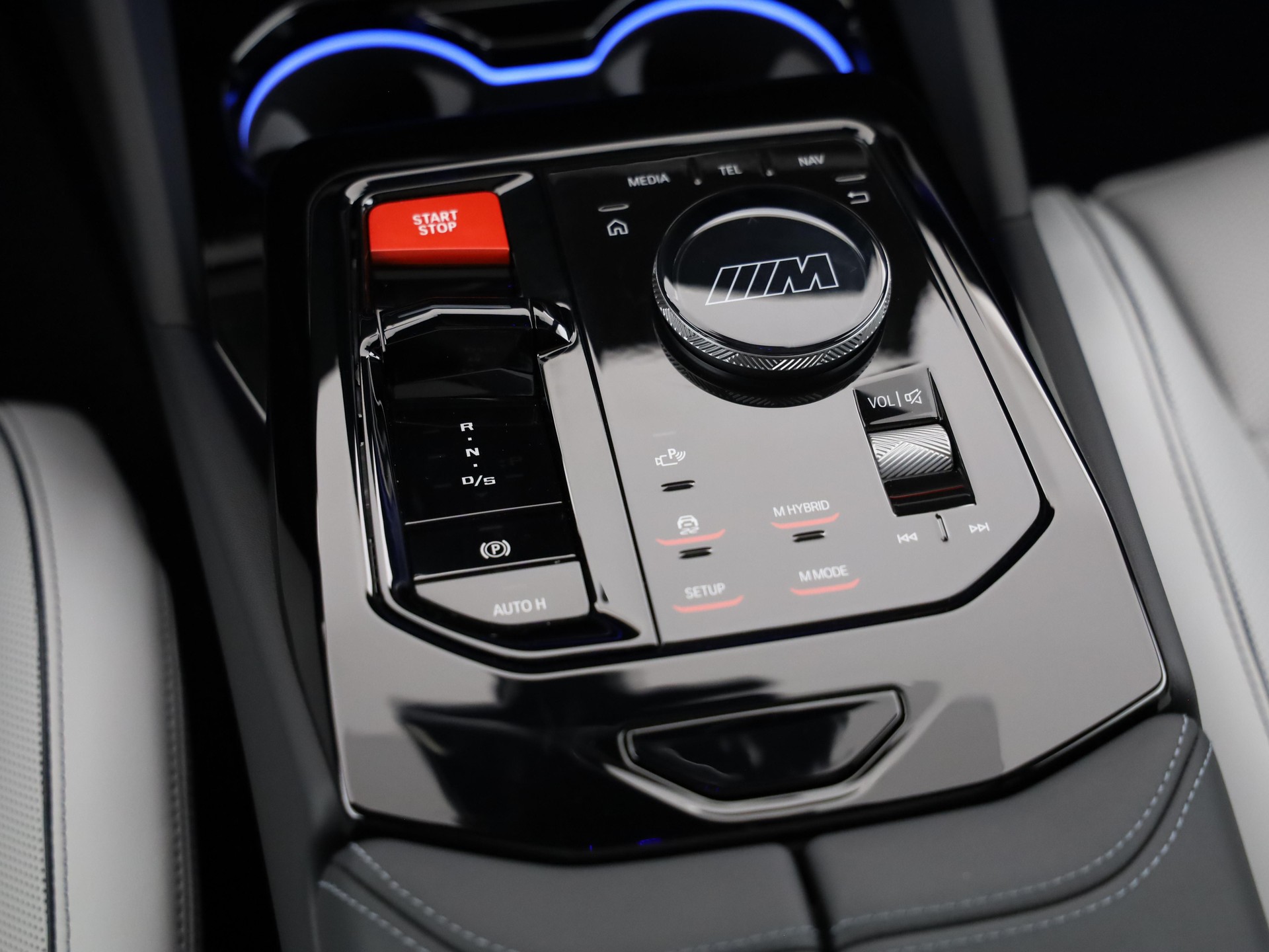 BMW M5 xDrive Touring-image-19