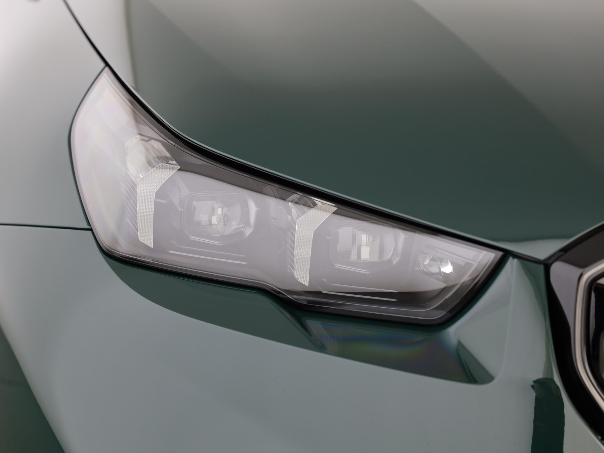BMW M5 xDrive Touring-image-5