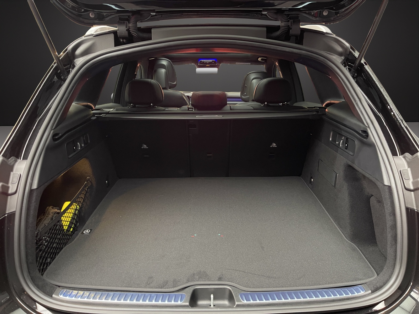 MERCEDES-BENZ GLC 300 d 4M 9G-Tronic-image-11