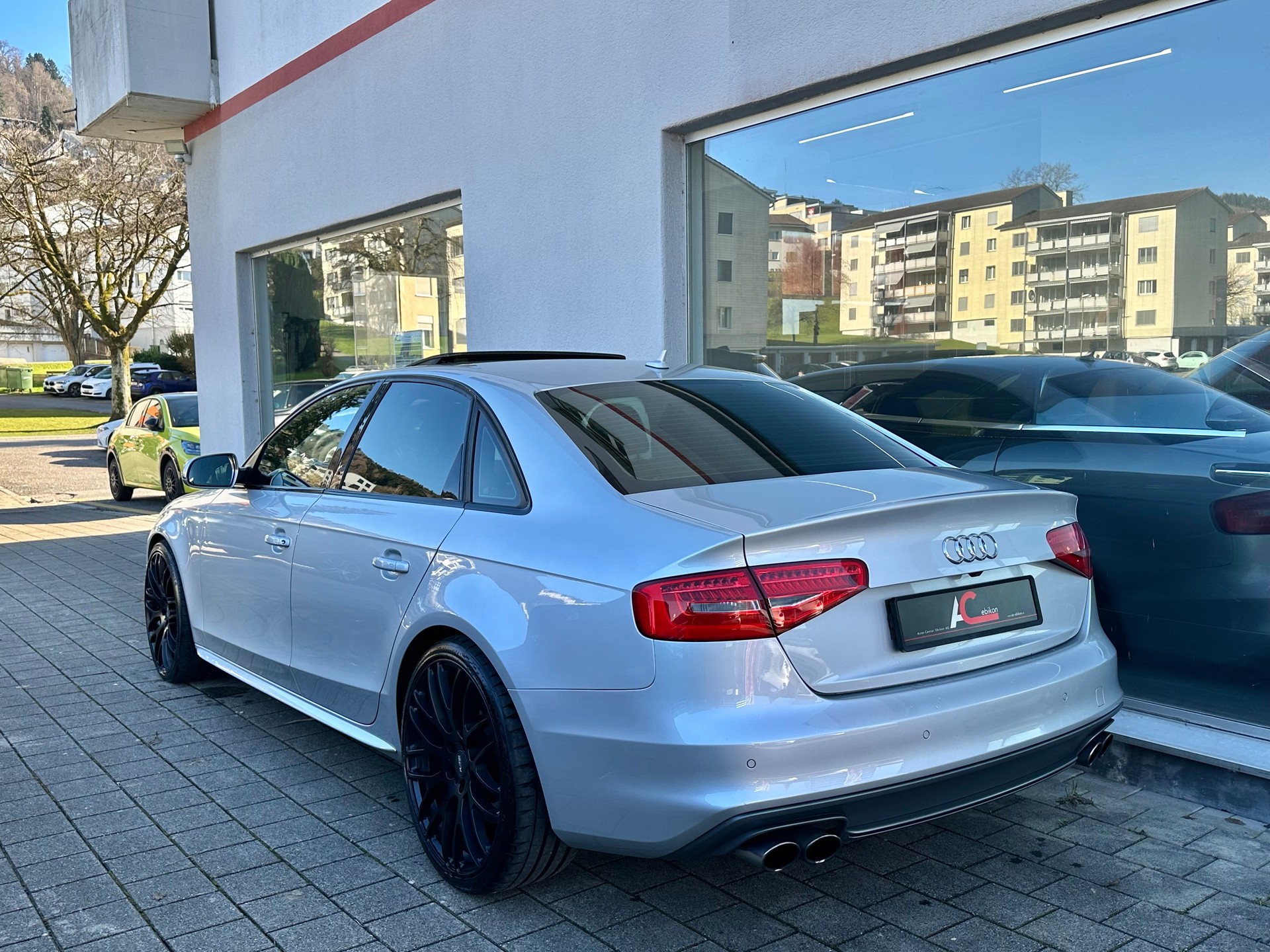 AUDI S4 Limousine 3.0 TFSI quattro S-tronic-image-1