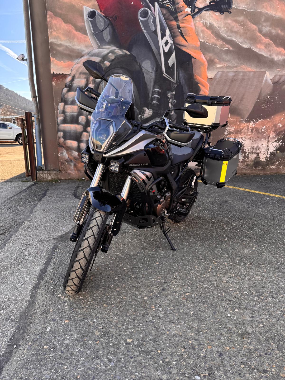 QJ SRT 600 SX (35kW)