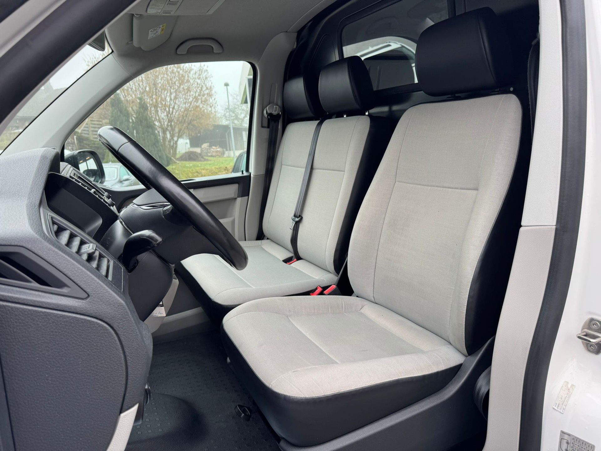 VW T6 2.0 TDI Euro 6-image-11