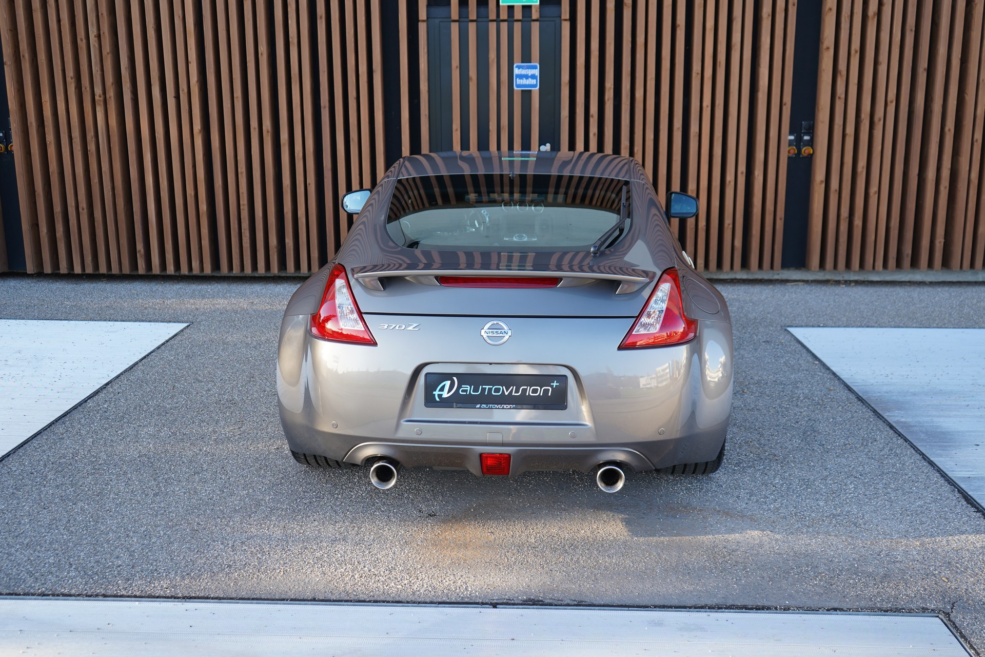 NISSAN 370 Z PACK AUTOMATIC l 330 PS-image-14
