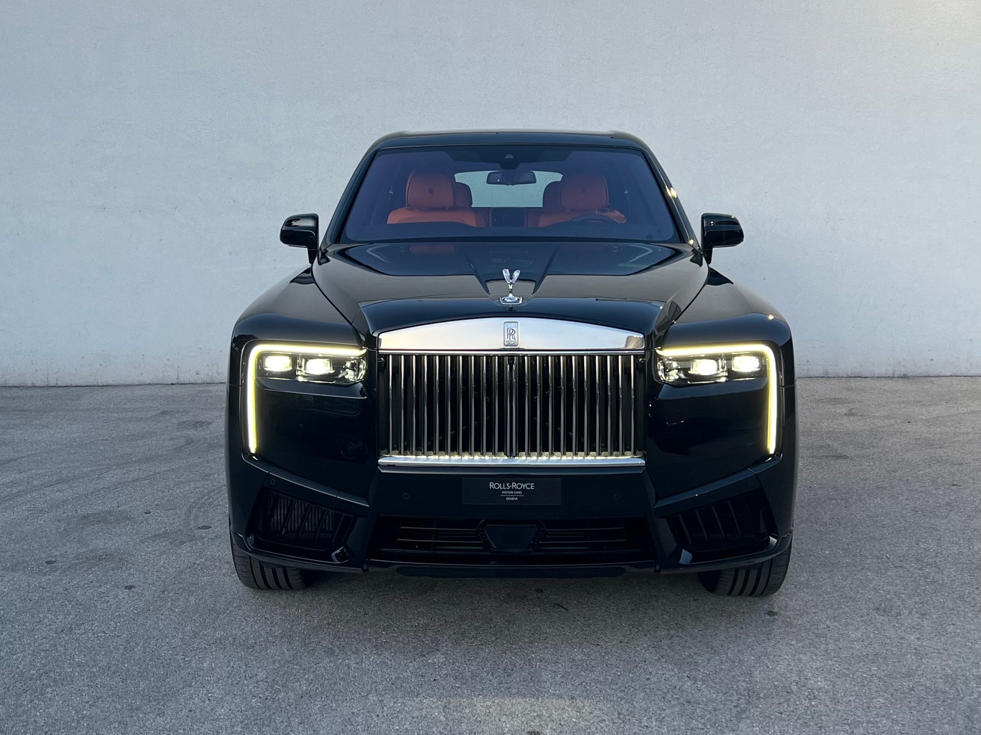 ROLLS-ROYCE Cullinan 6.7 V12-image-3