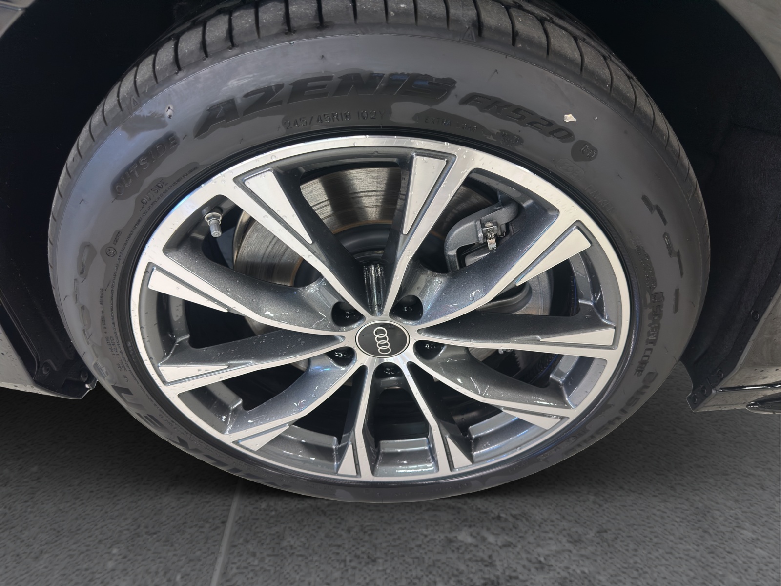 AUDI A6 Avant TDI quattro 220 kW S tronic-image-8