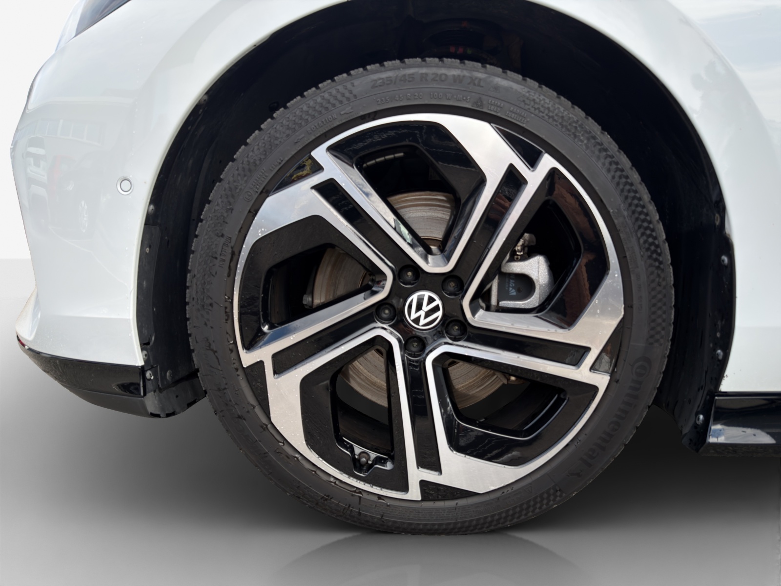 VW ID.7 Tourer GTX 86 kWh GTX 4 Motion-image-15