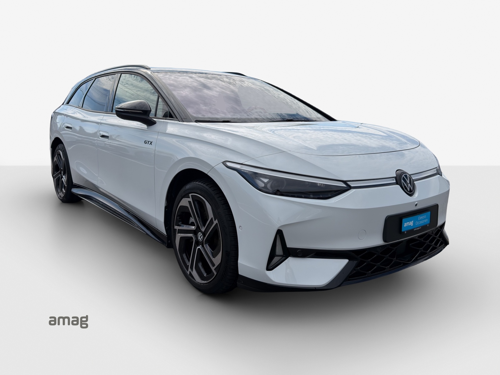 VW ID.7 Tourer GTX 86 kWh GTX 4 Motion-image-5
