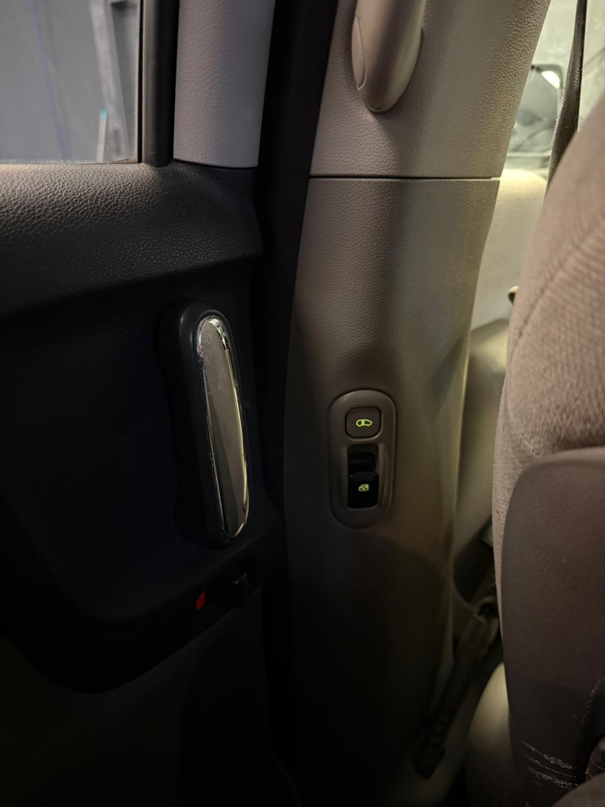 KIA Carnival 2.9 CRDi Style-image-14