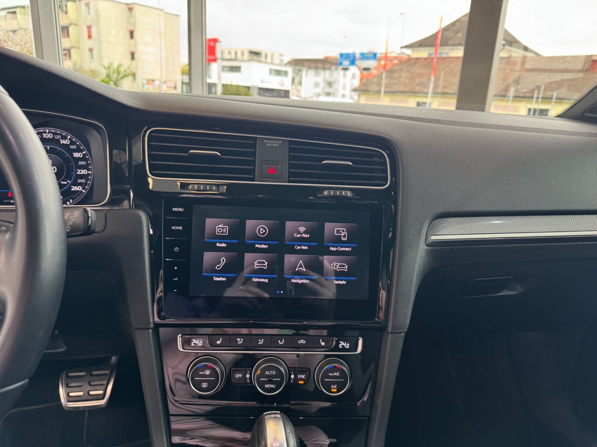 VW Golf 1.5 TSI EVO Highline DSG-image-11