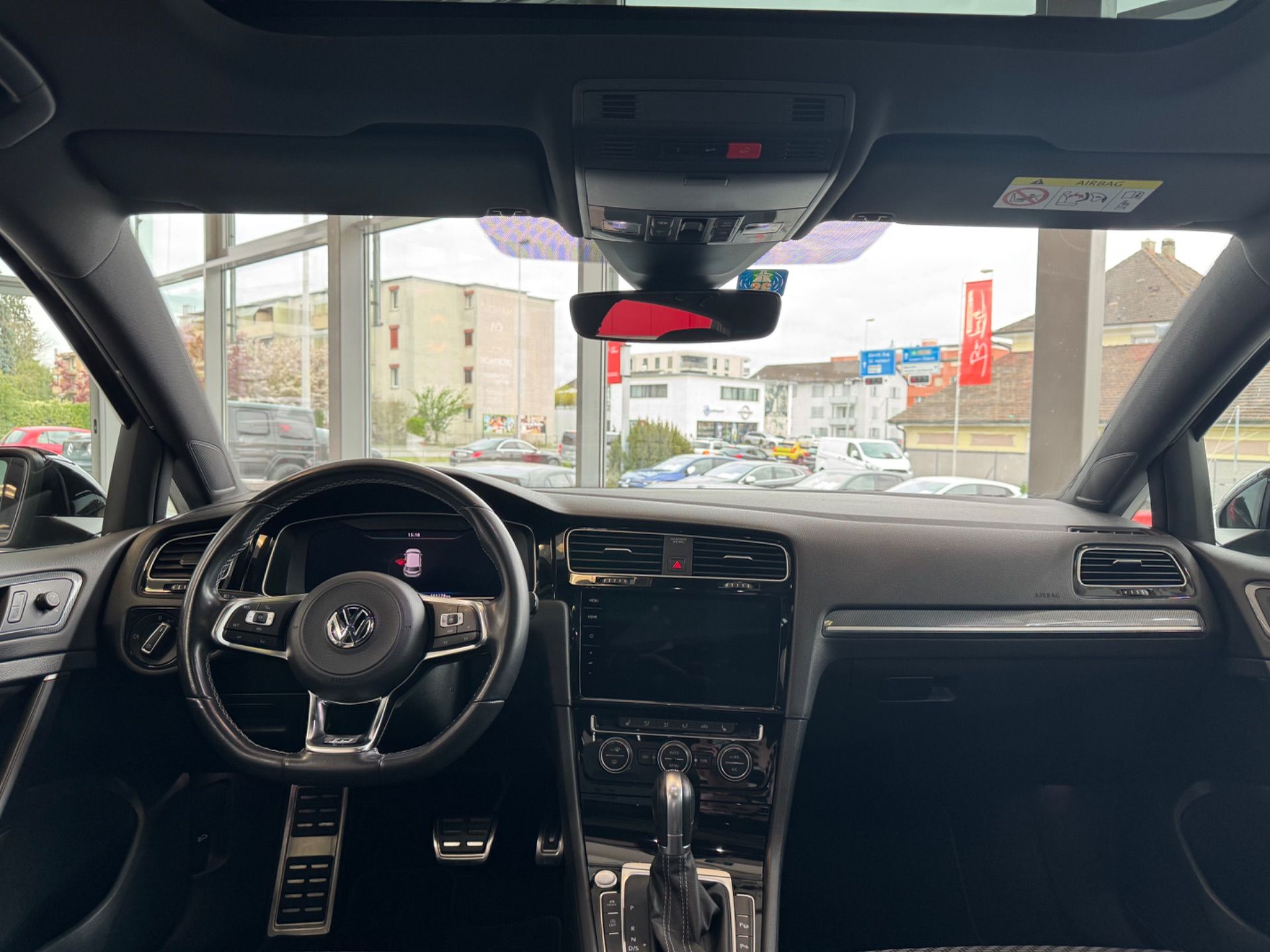 VW Golf 1.5 TSI EVO Highline DSG-image-17