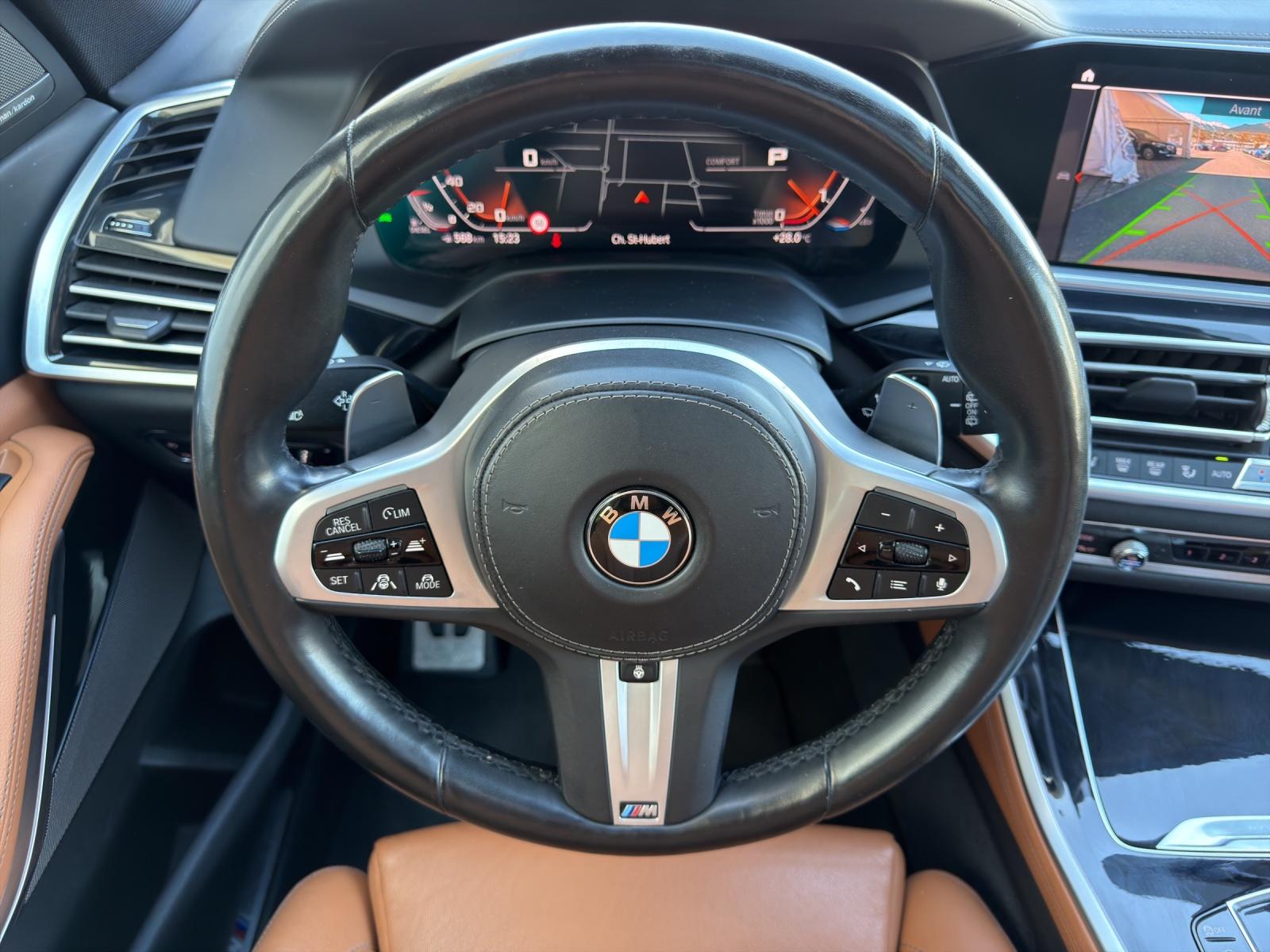 BMW X5 xDrive M50d Steptronic-image-12