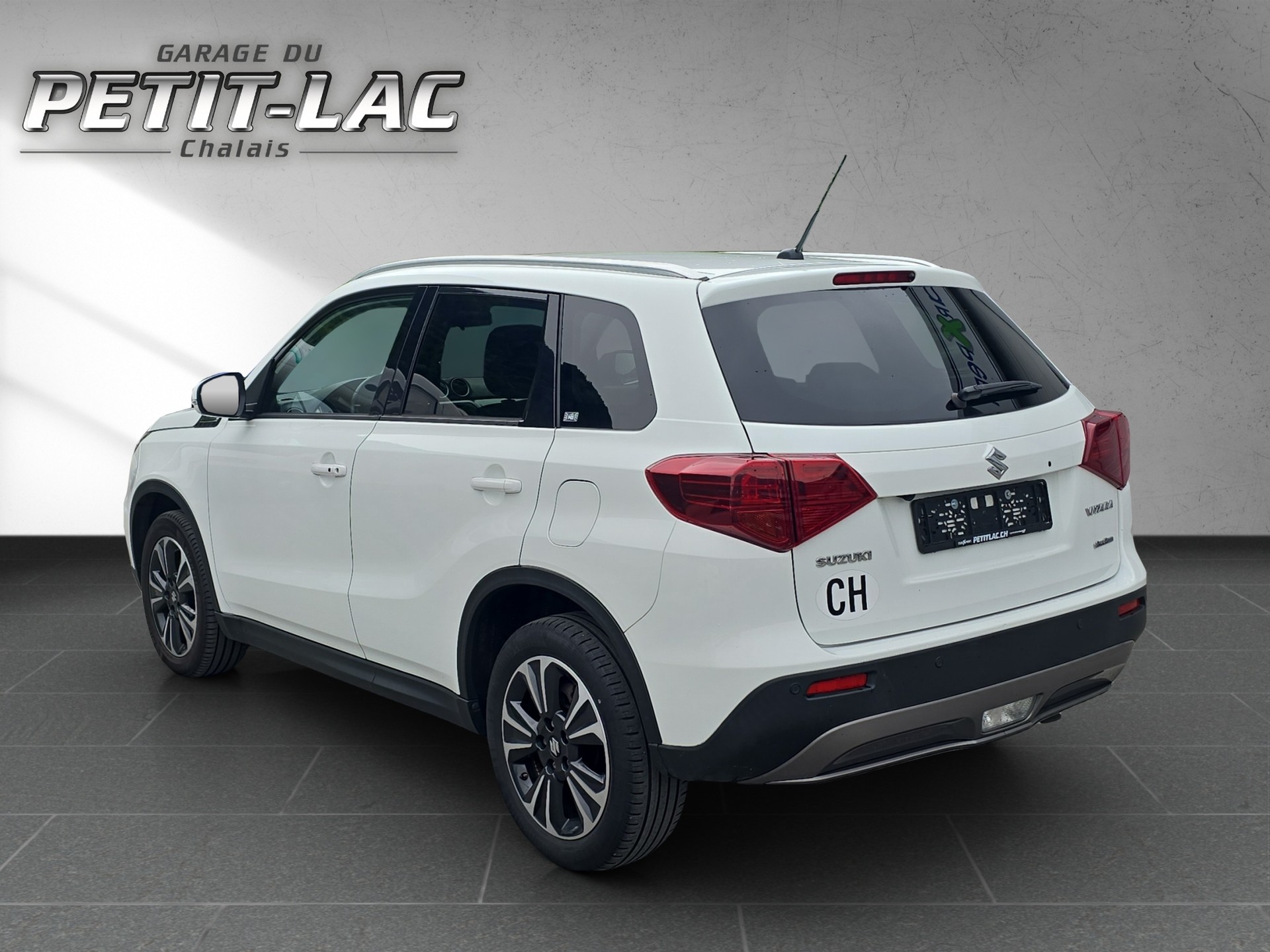 SUZUKI Vitara 1.4 Boosterjet Compact Top-image-5