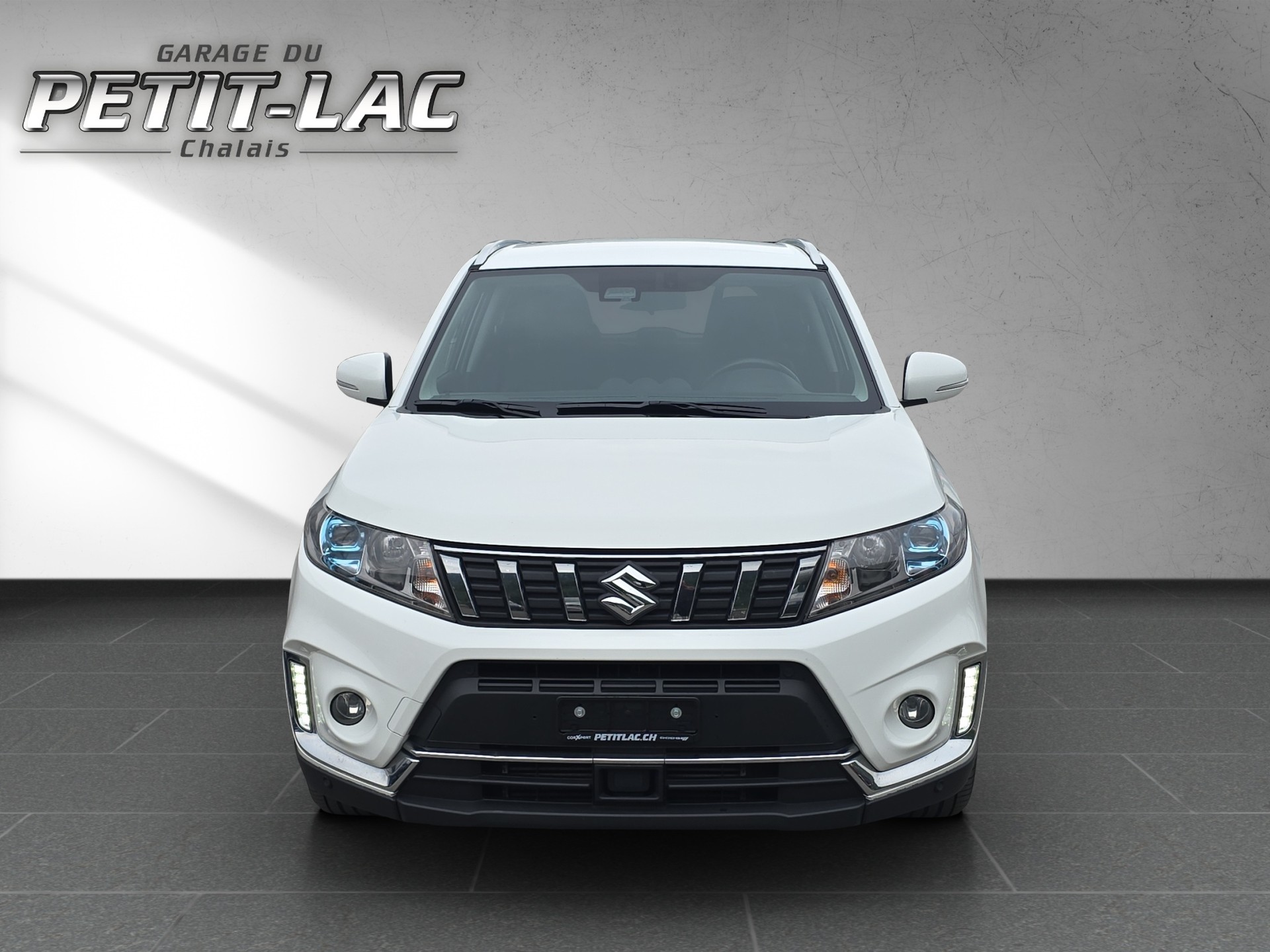 SUZUKI Vitara 1.4 Boosterjet Compact Top-image-1