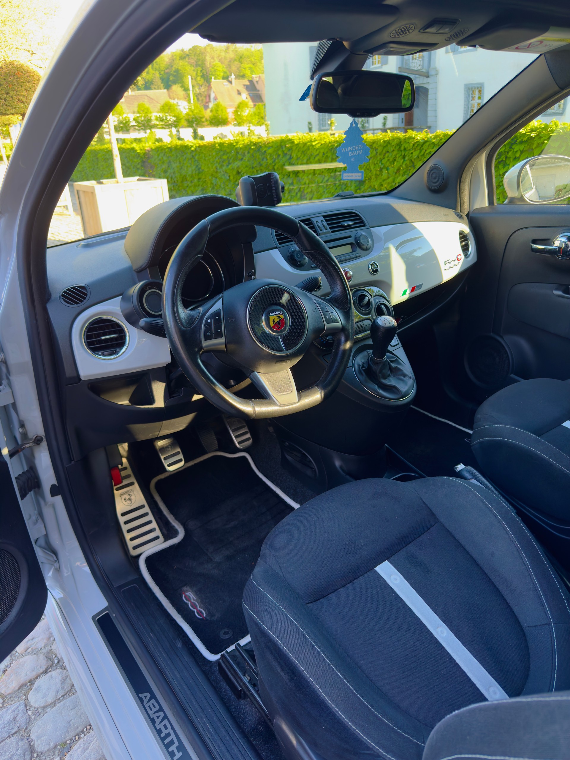 FIAT 500 Abarth-image-5