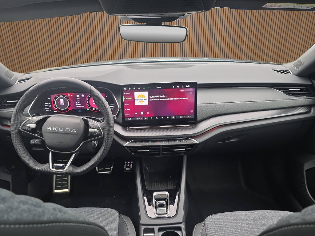 SKODA Octavia Combi 2.0 TSI SportLine 4x4 DSG-image-20