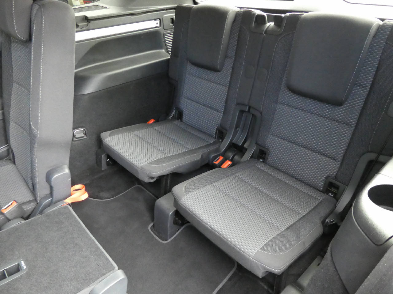 VW Touran 1.5 TSI Comfortline United DSG-image-11