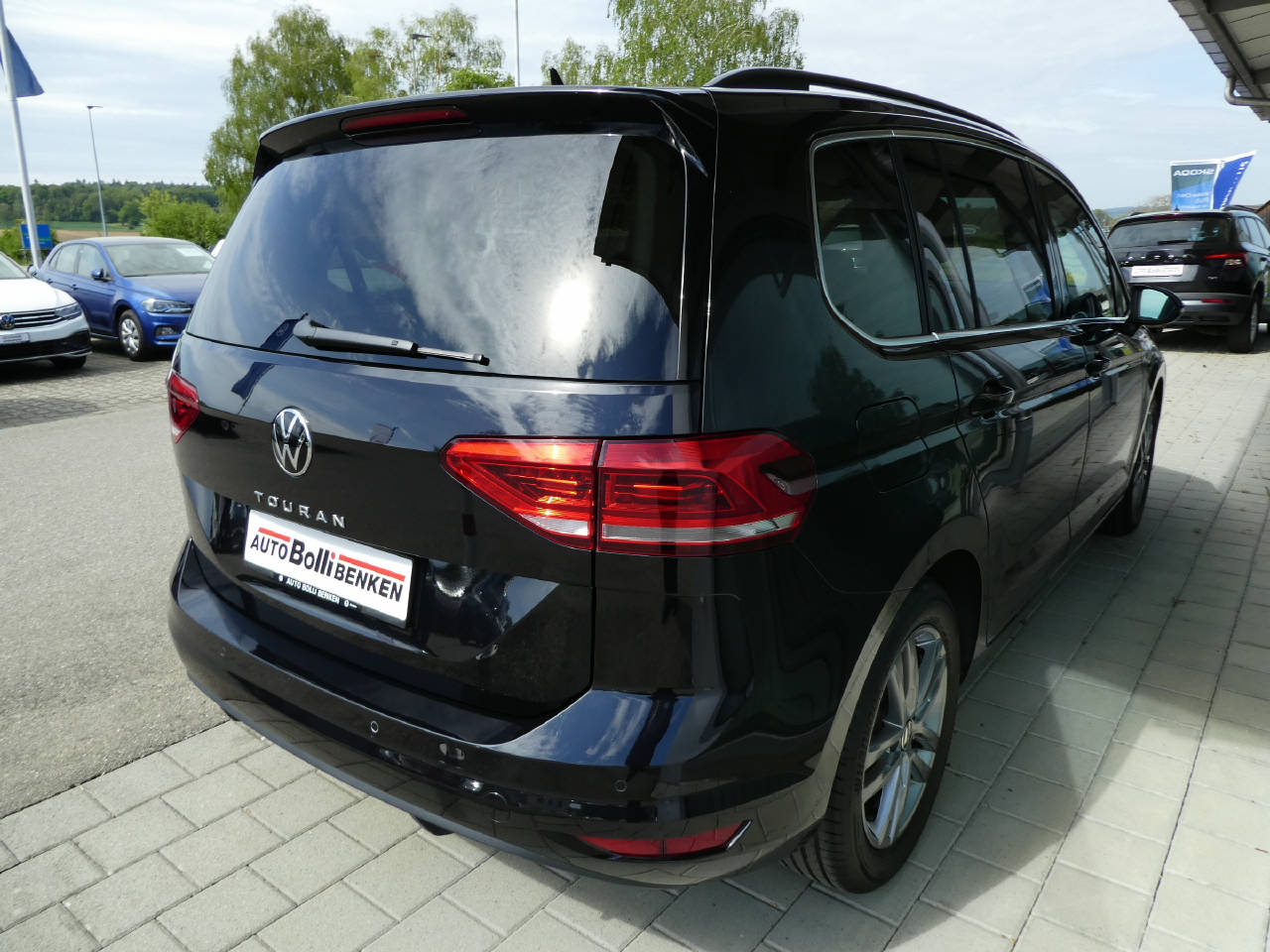 VW Touran 1.5 TSI Comfortline United DSG-image-4