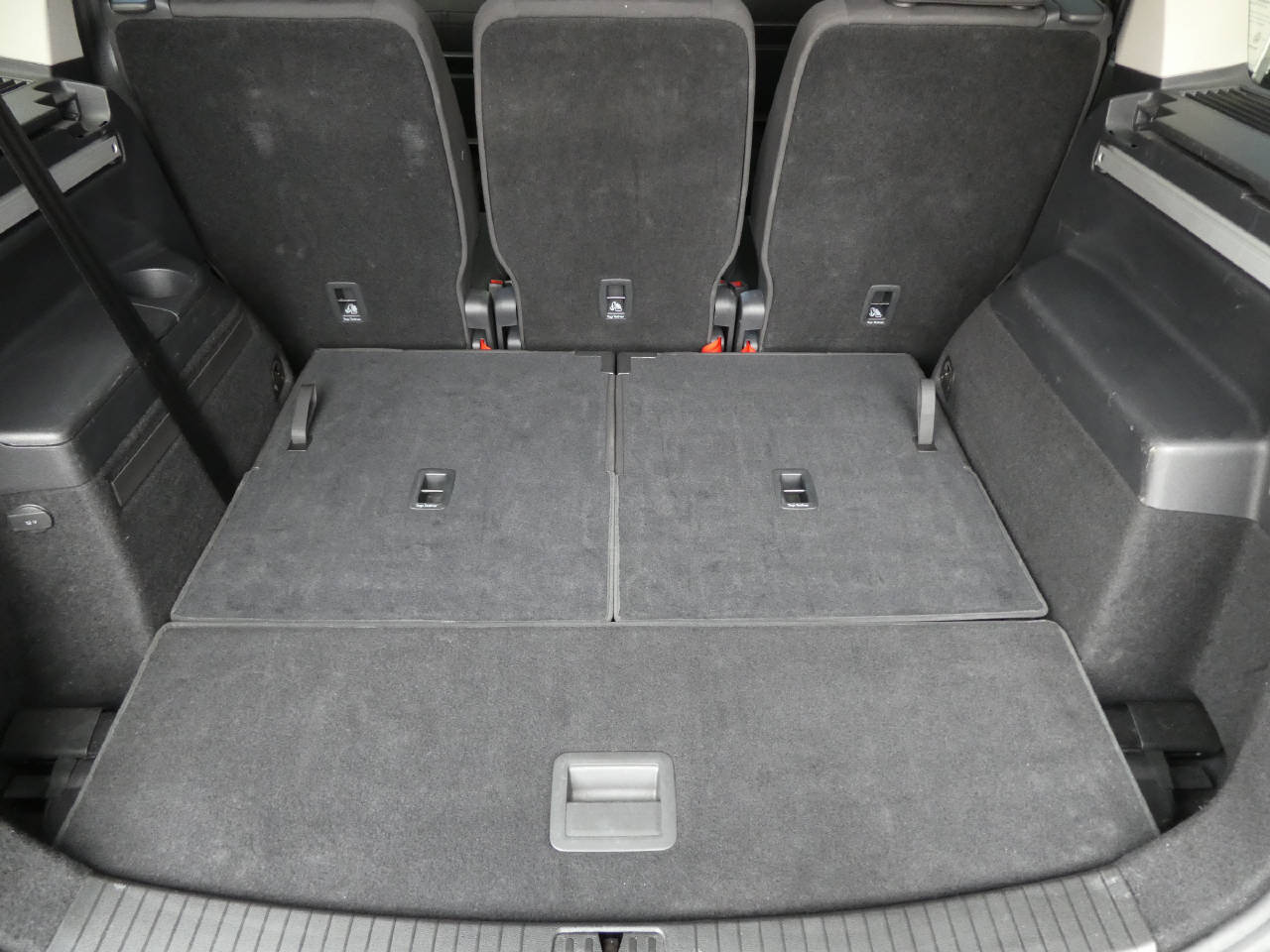 VW Touran 1.5 TSI Comfortline United DSG-image-16