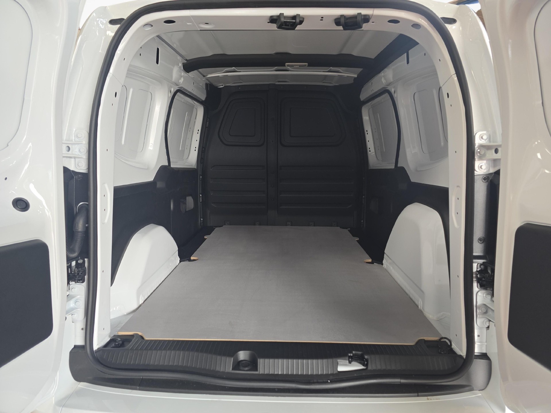 MERCEDES-BENZ Citan 112 CDI KA lang-image-10