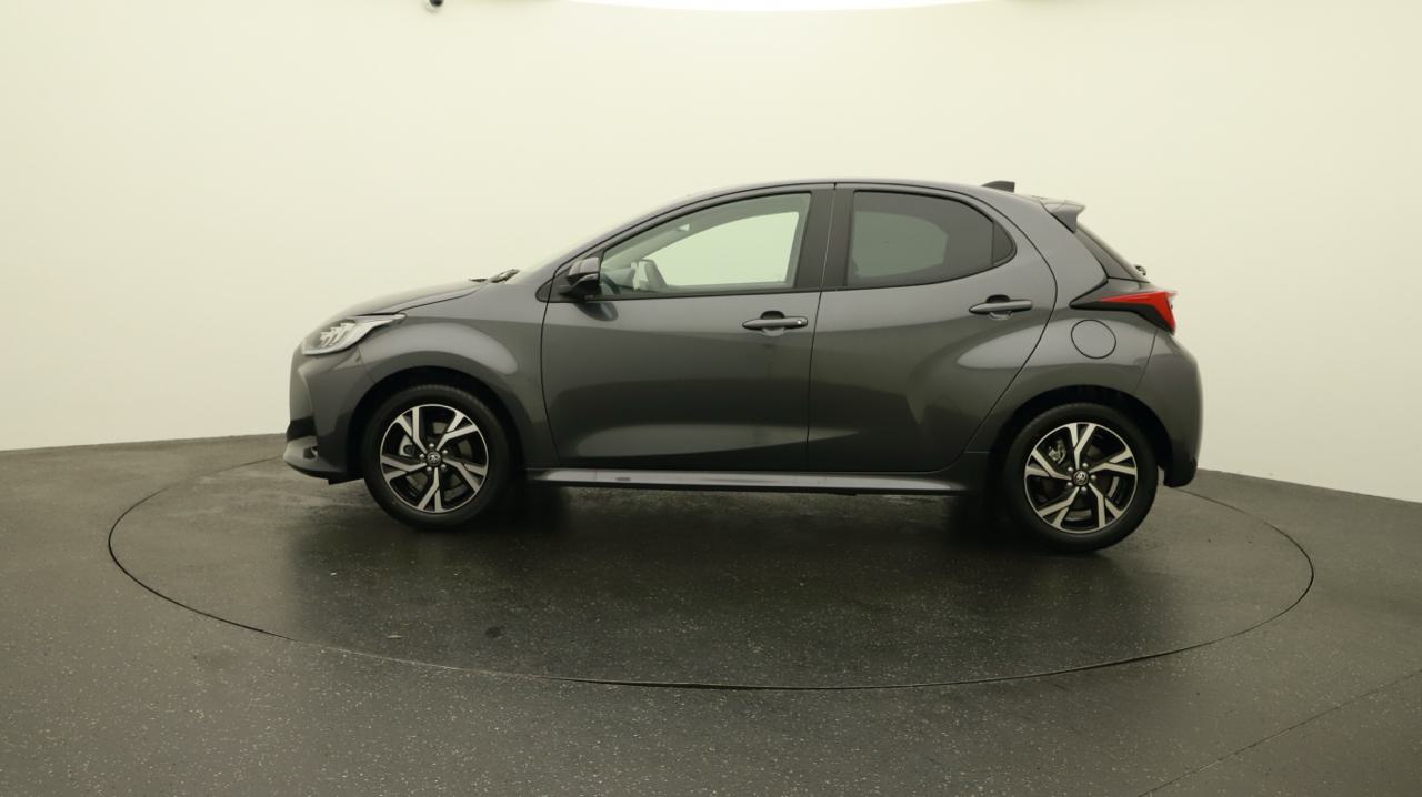 TOYOTA Yaris 1.5 Sport e-CVT-image-1