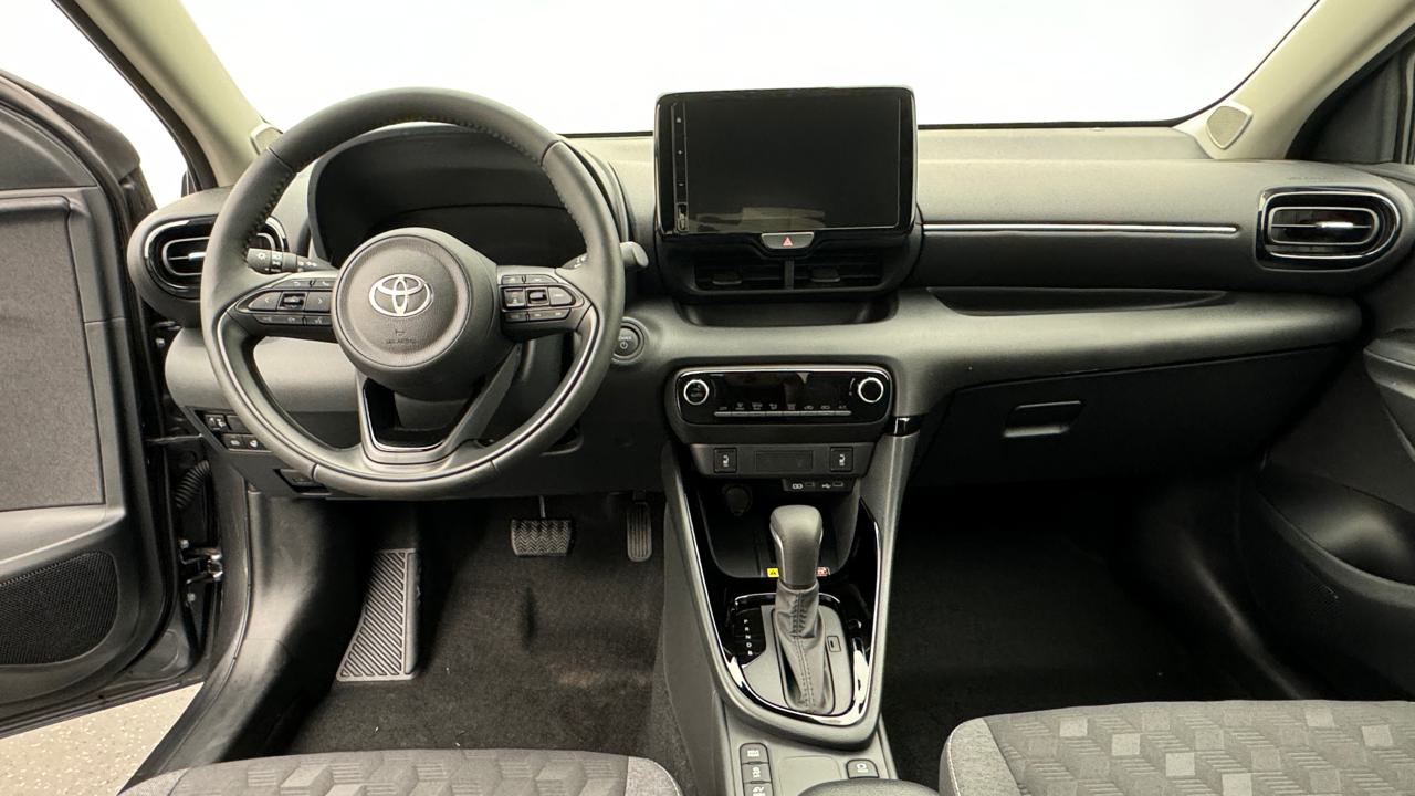 TOYOTA Yaris 1.5 Sport e-CVT-image-5