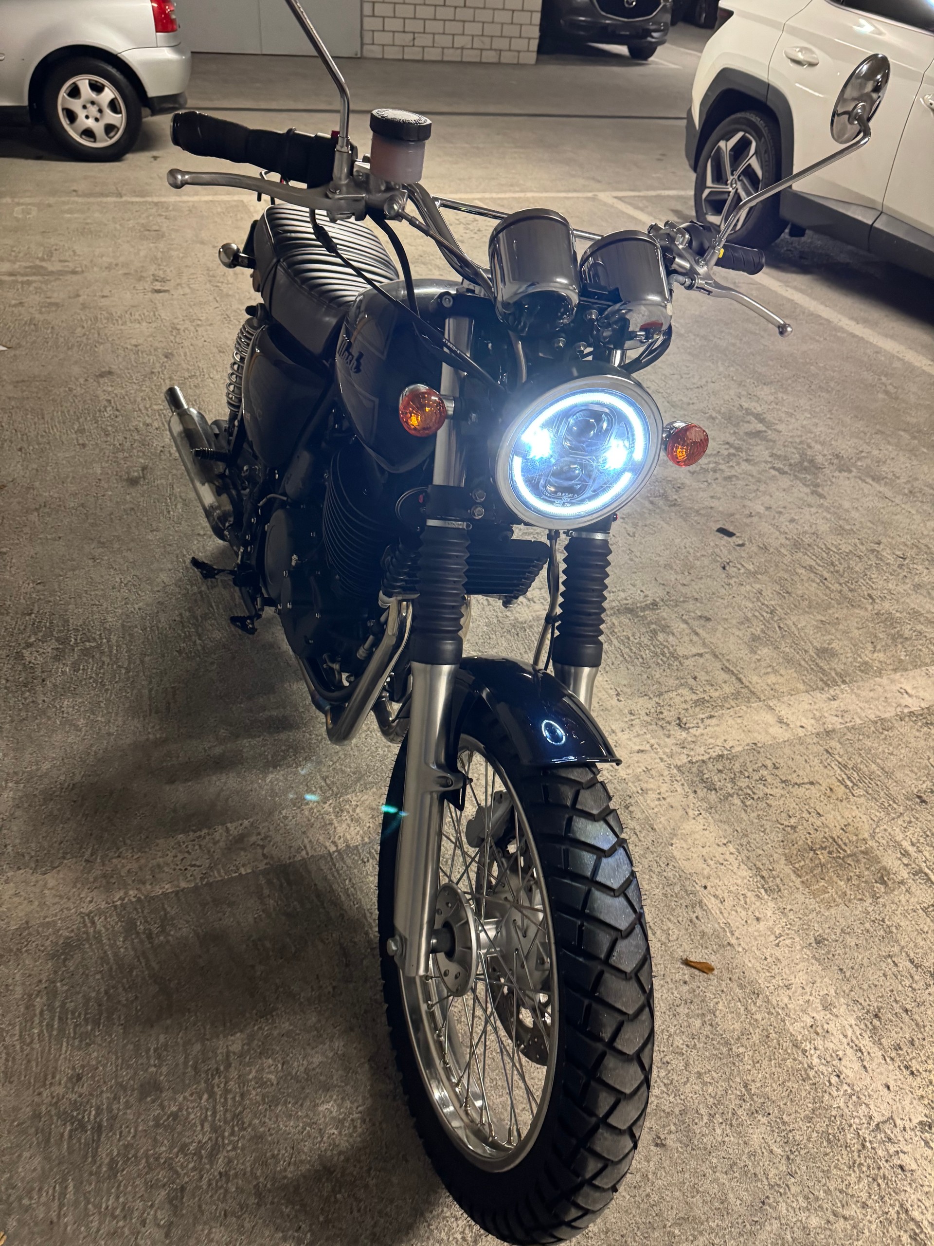 MASH 650 Six Hundred Classic